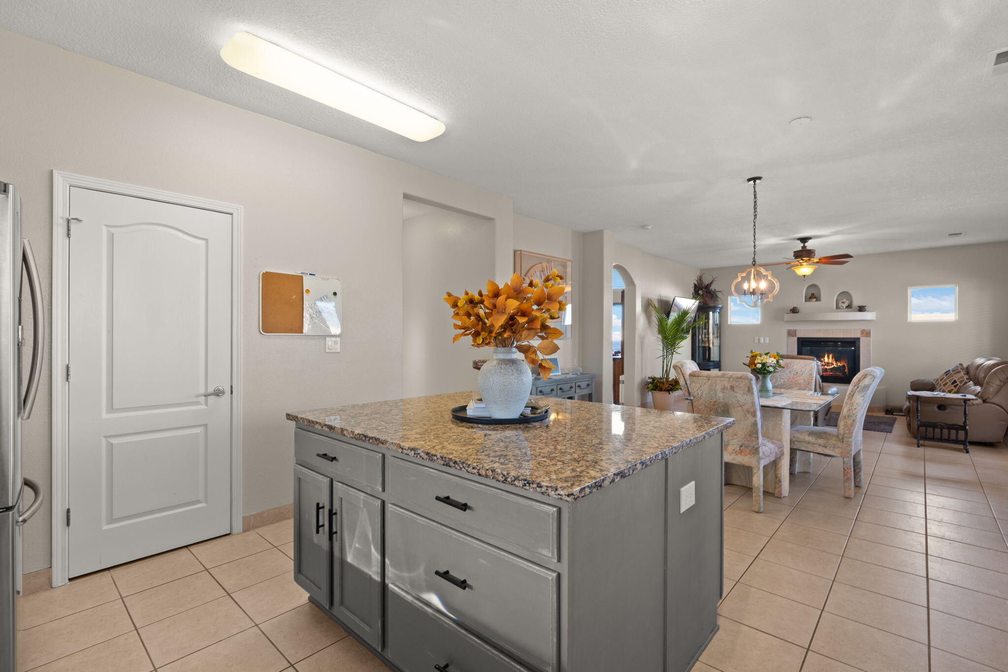 1296 MONTERREY Road NE