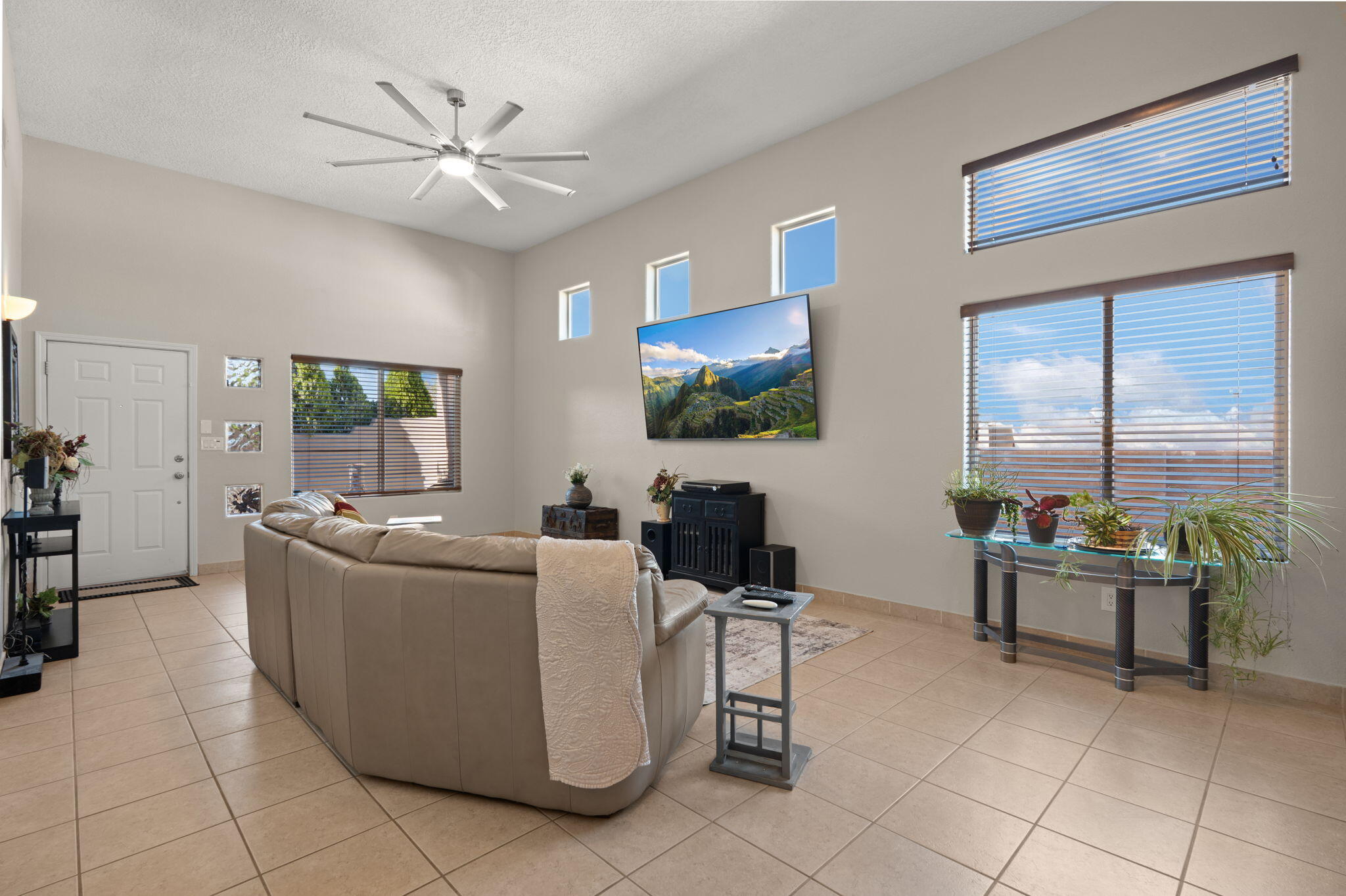 1296 MONTERREY Road NE