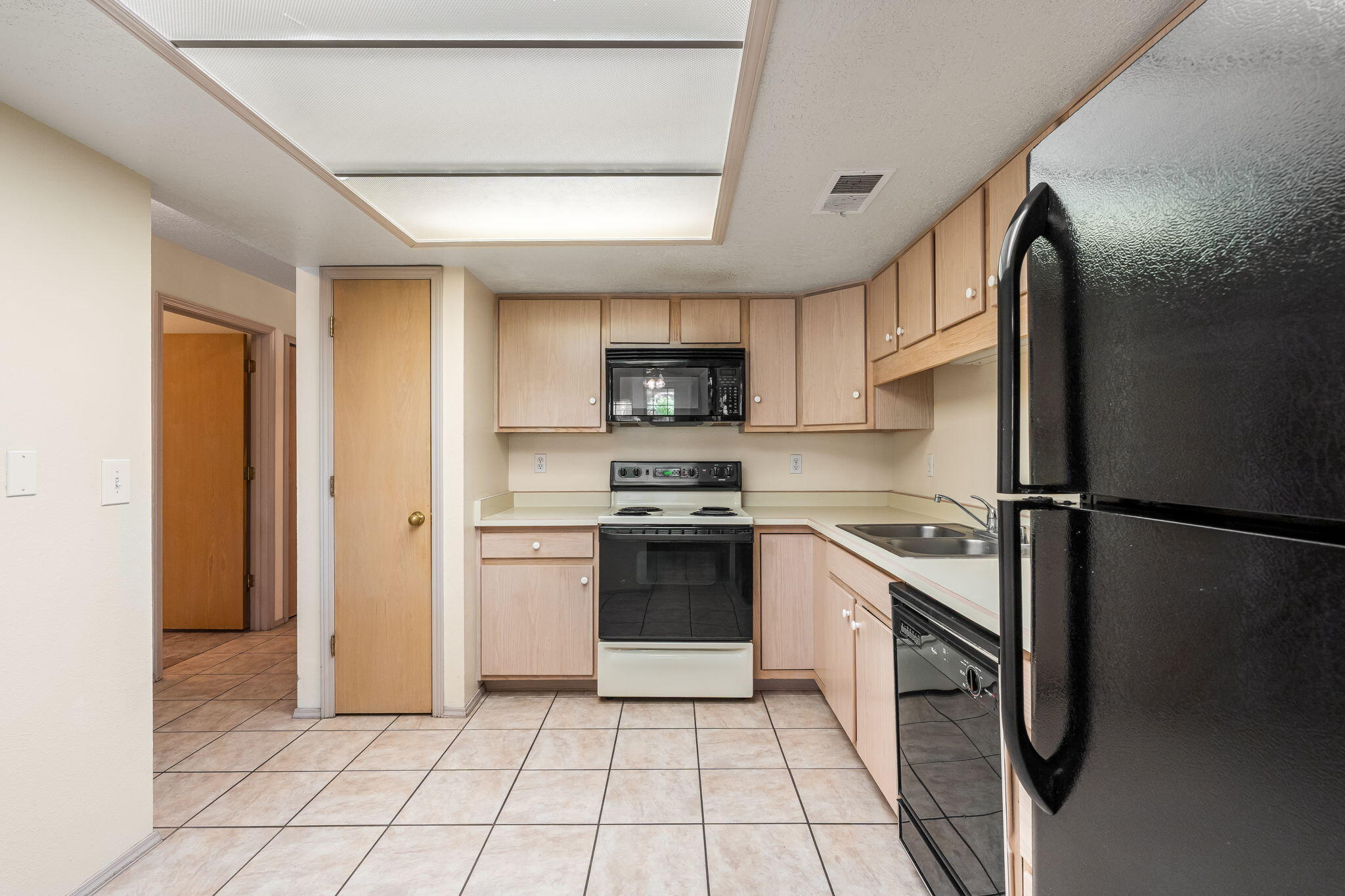 811 Country Club Drive SE APT 1B