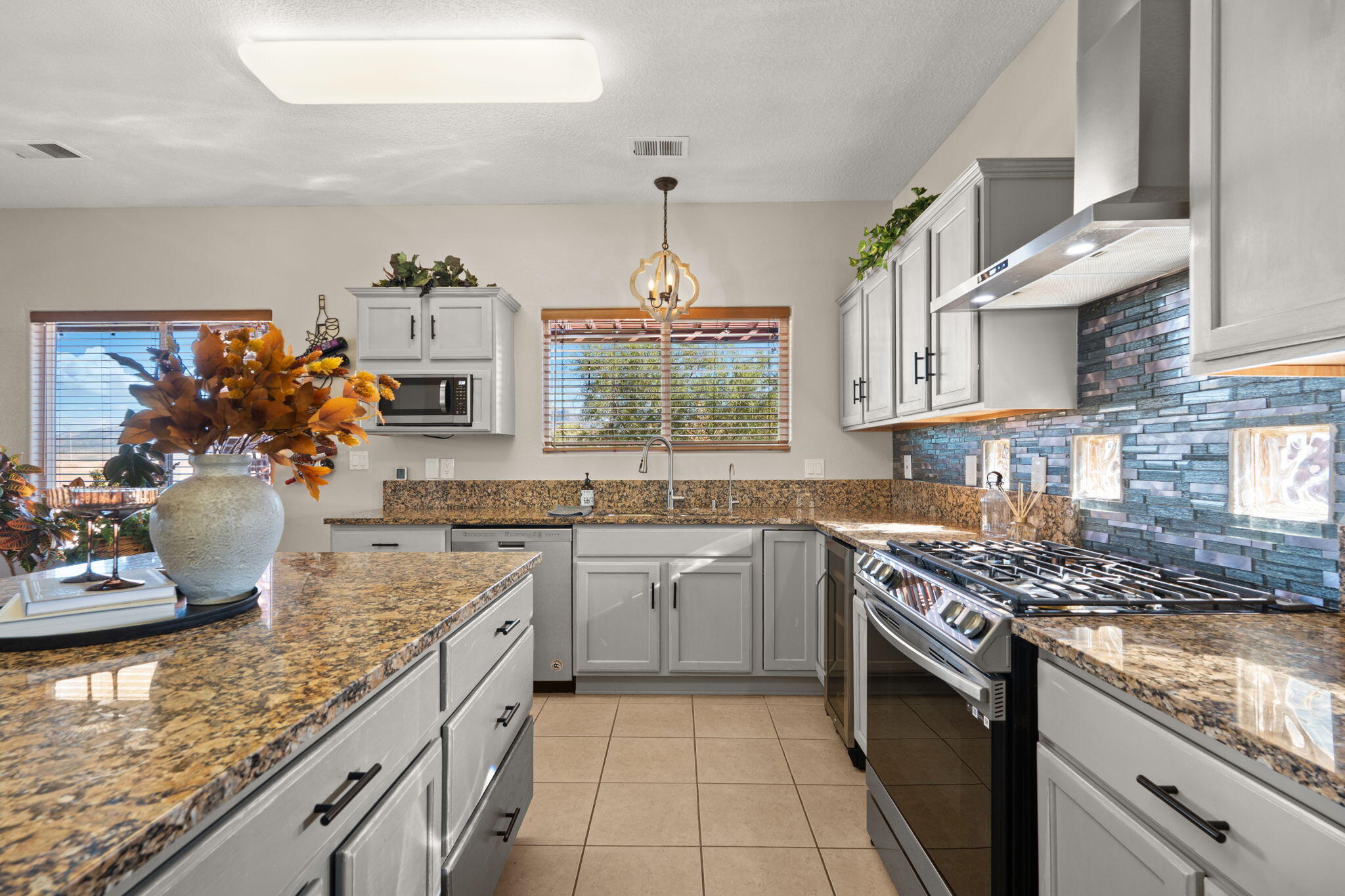 1296 Monterrey Road NE