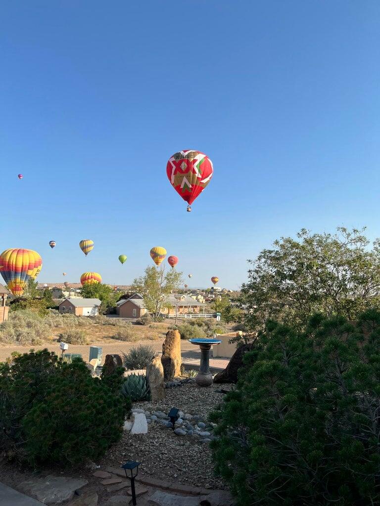 1296 Monterrey Road NE