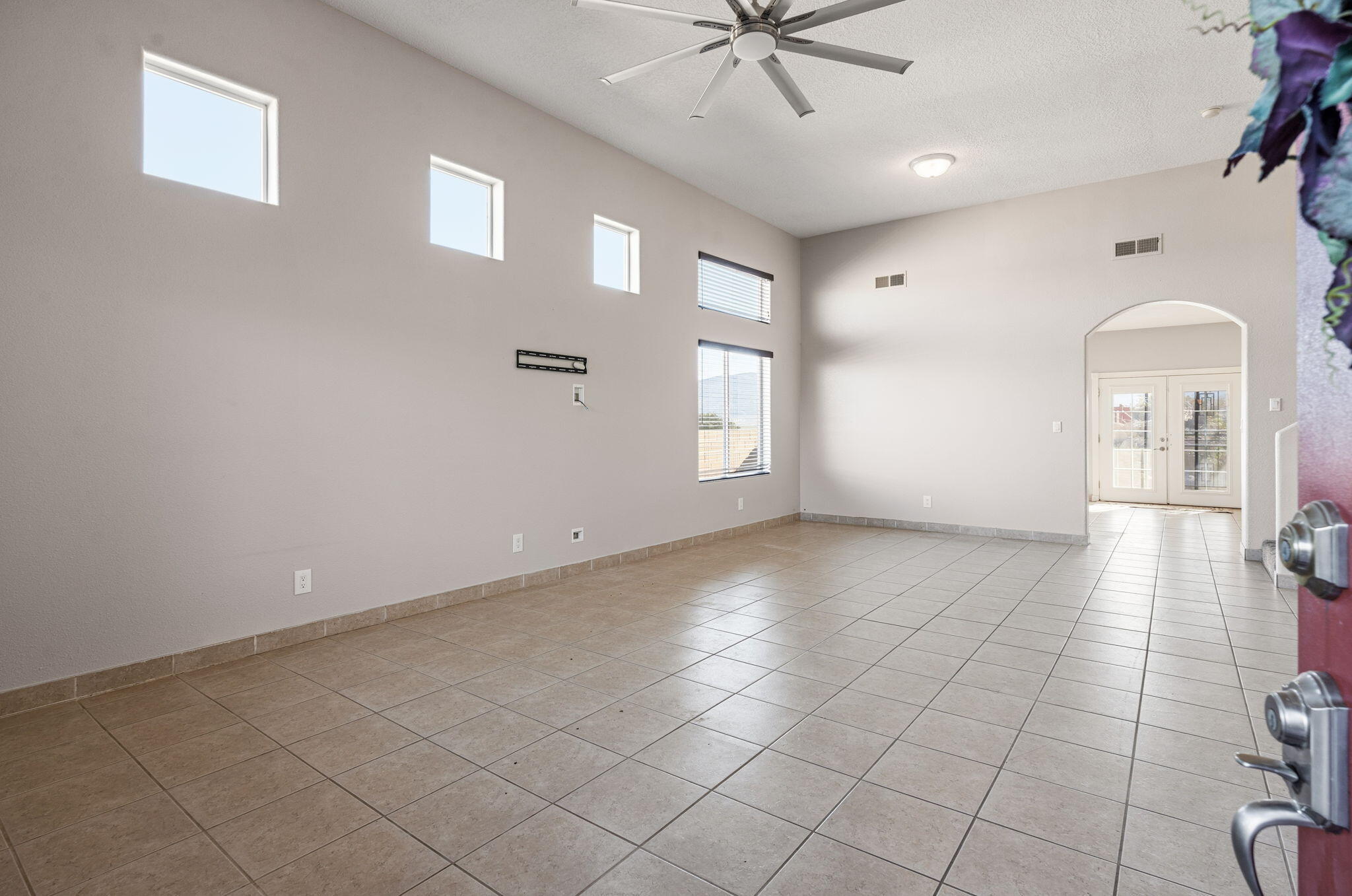 1296 Monterrey Road NE