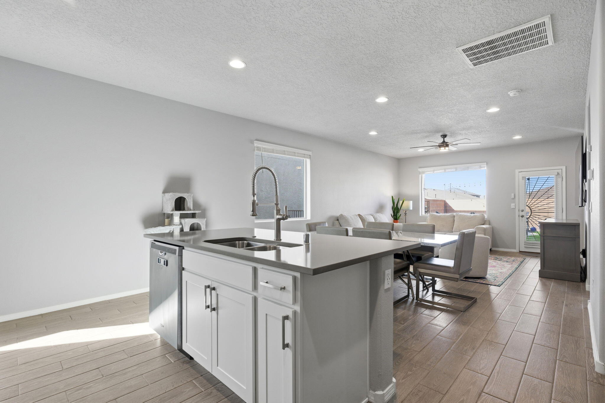 4851 Longs Peak Road NE