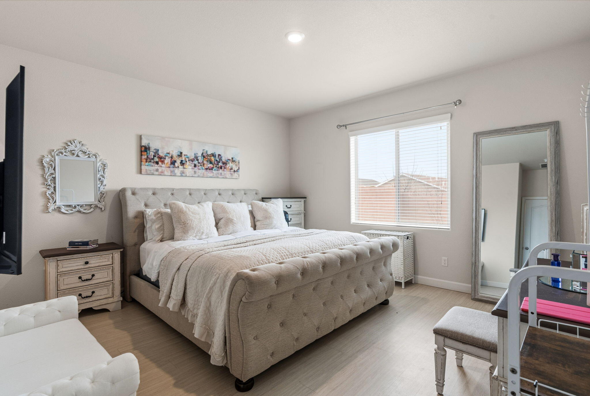 3432 Oregon Trail Road NE