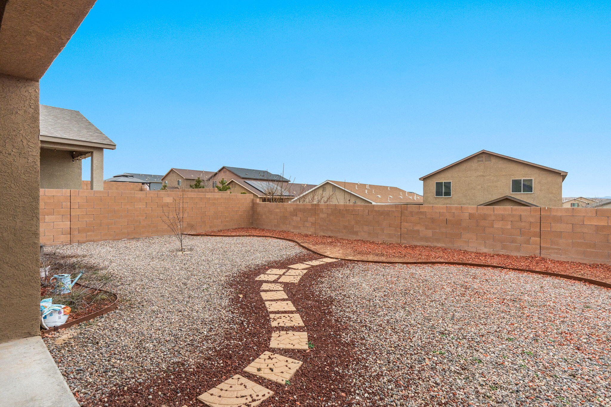 3432 Oregon Trail Road NE