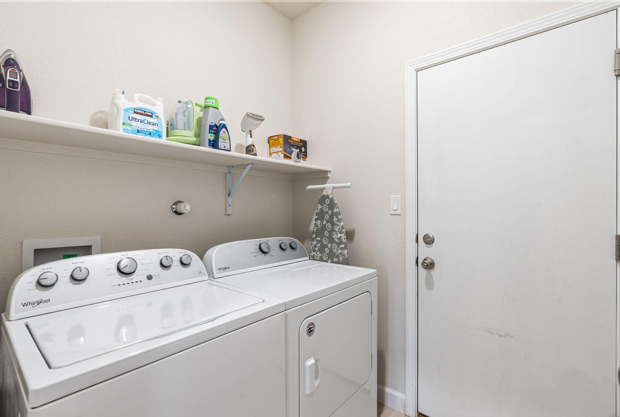 3432 Oregon Trail Road NE