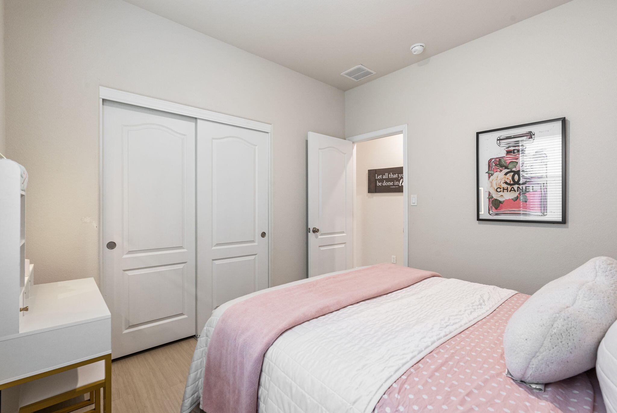 3432 Oregon Trail Road NE