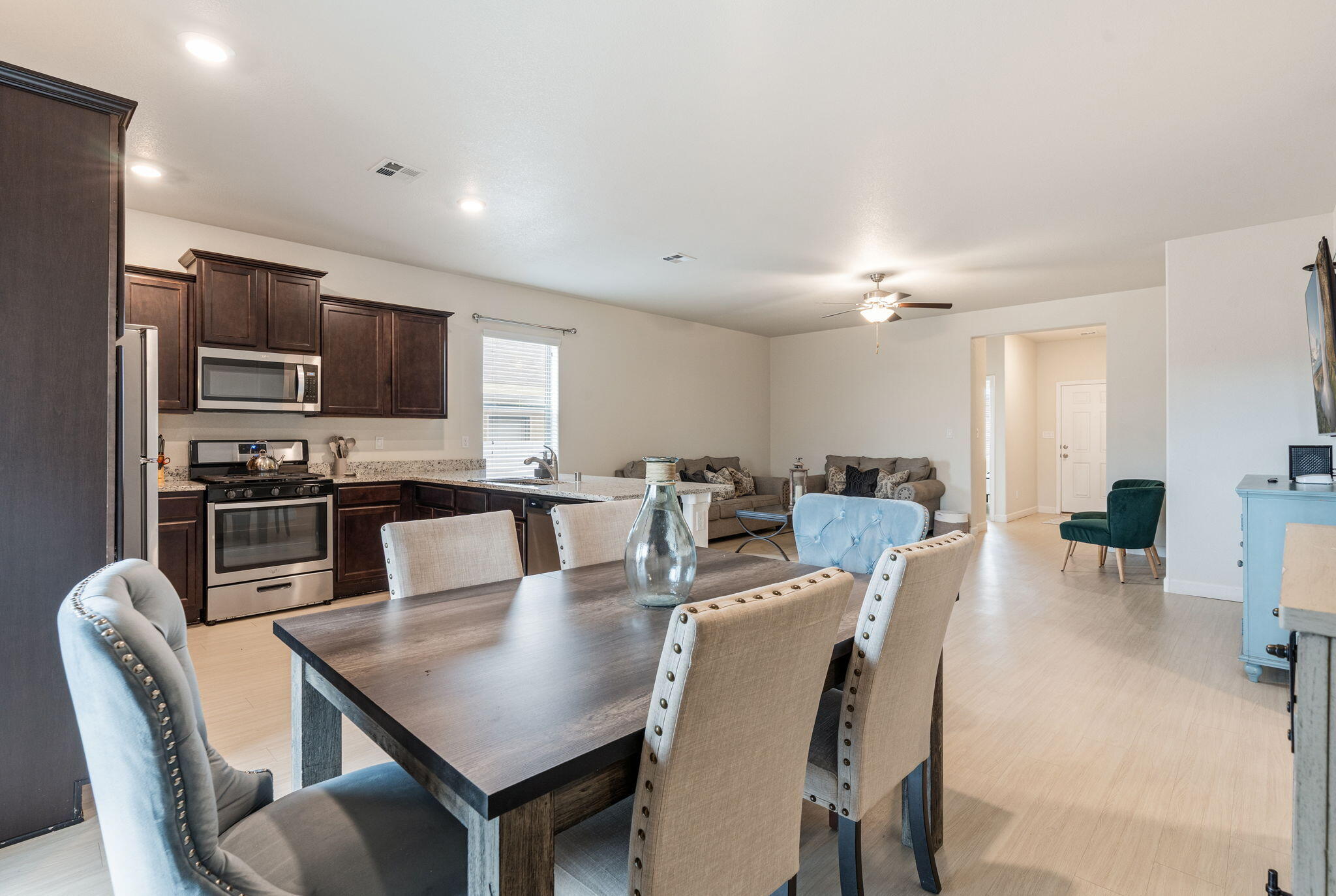 3432 Oregon Trail Road NE