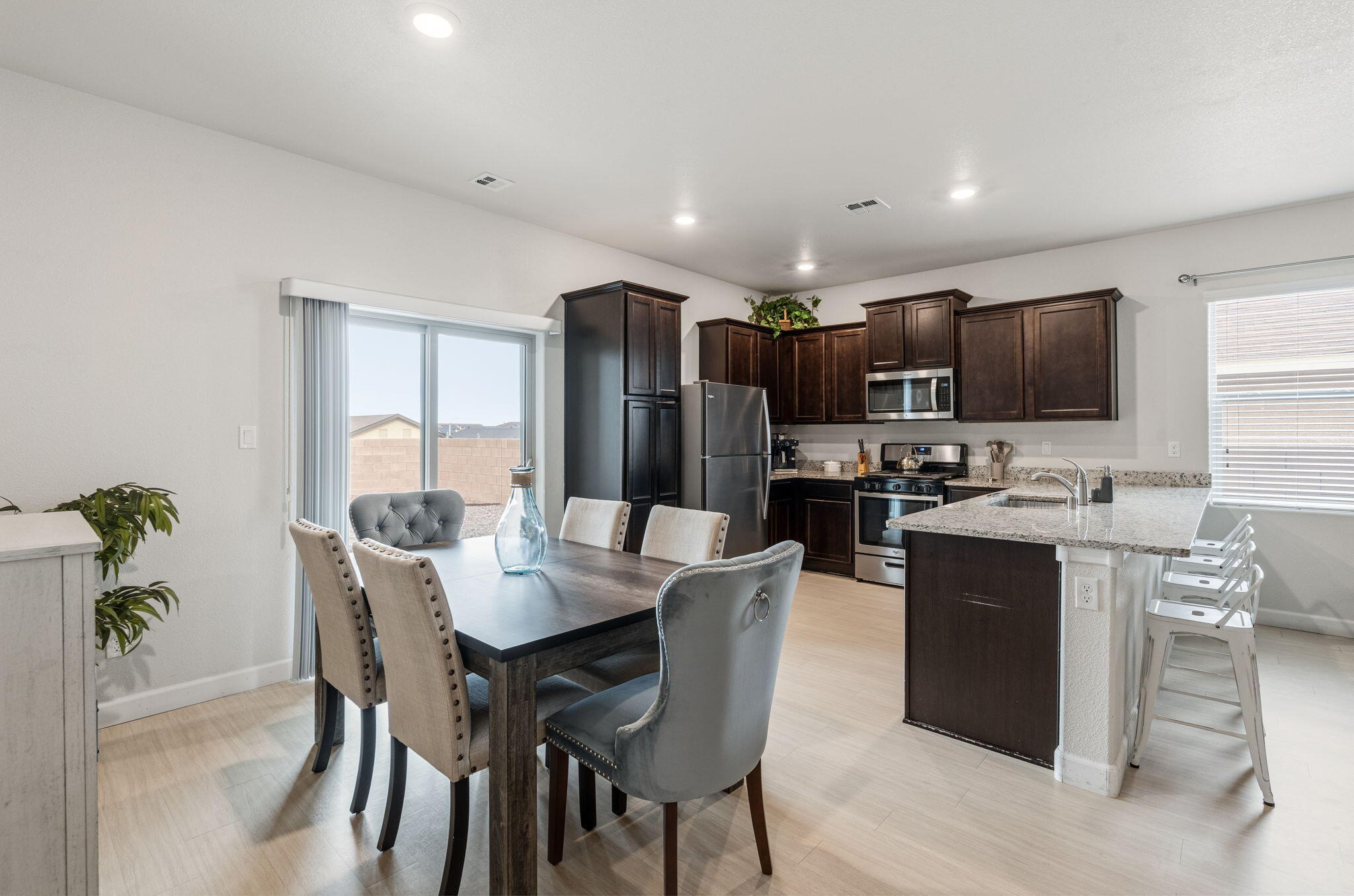 3432 Oregon Trail Road NE