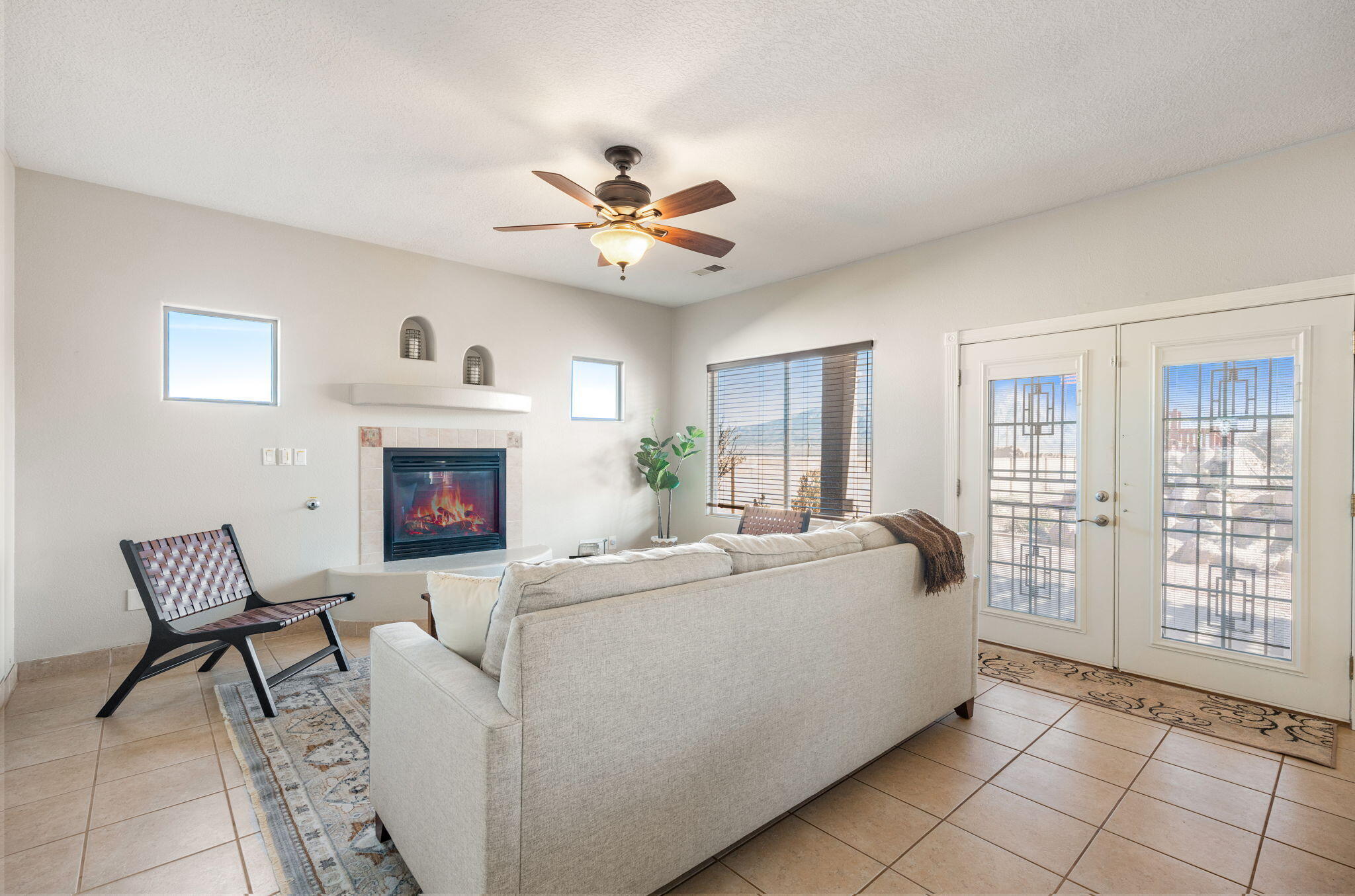 1296 Monterrey Road NE