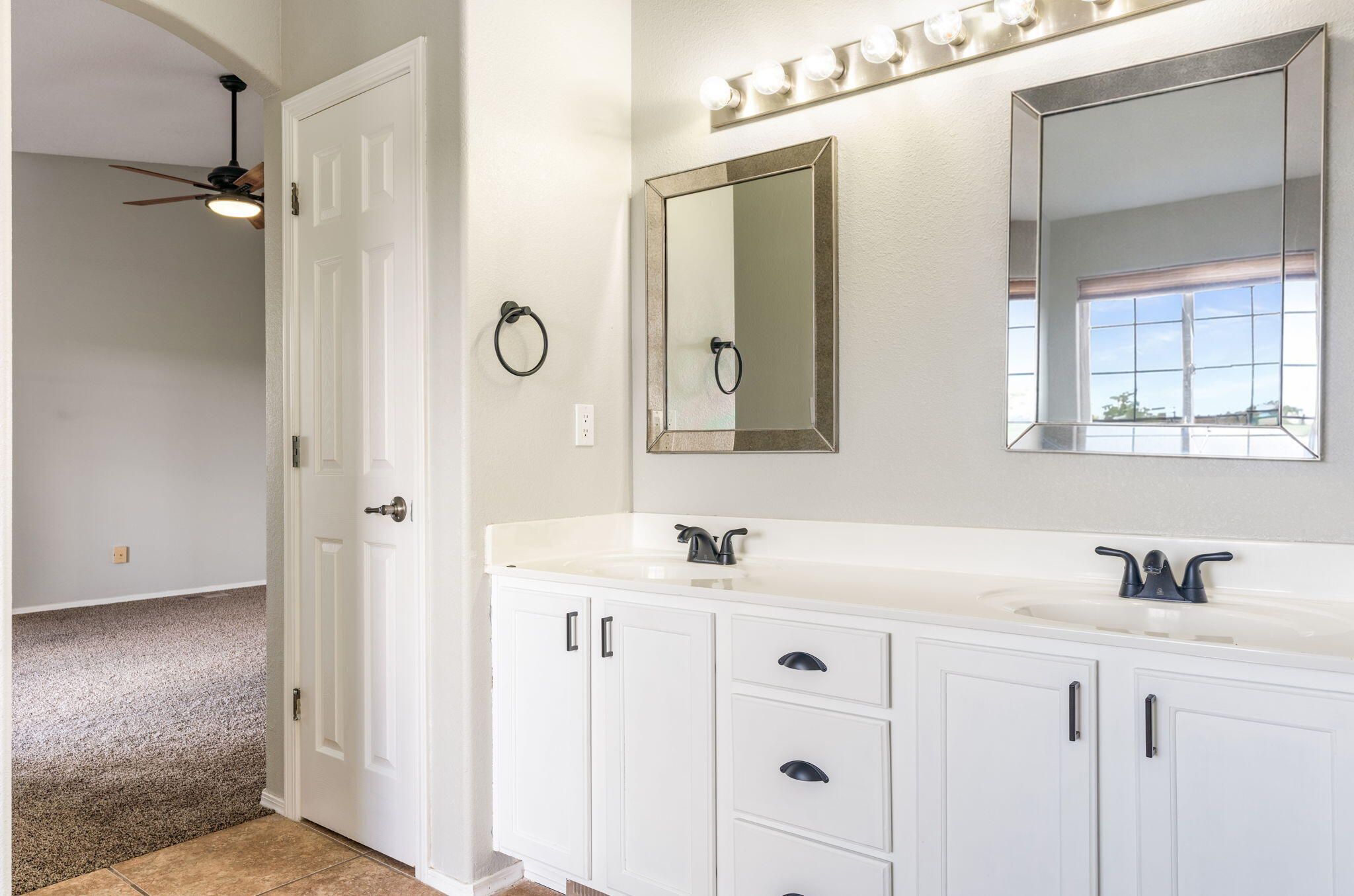 9935 Bradford Place NW