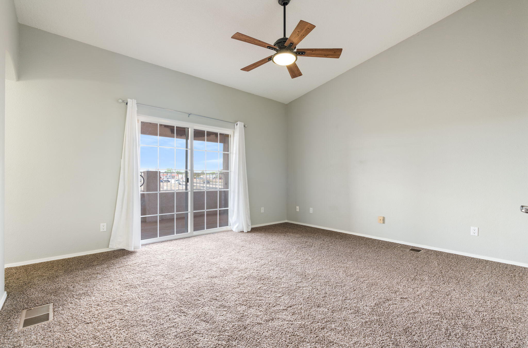 9935 Bradford Place NW