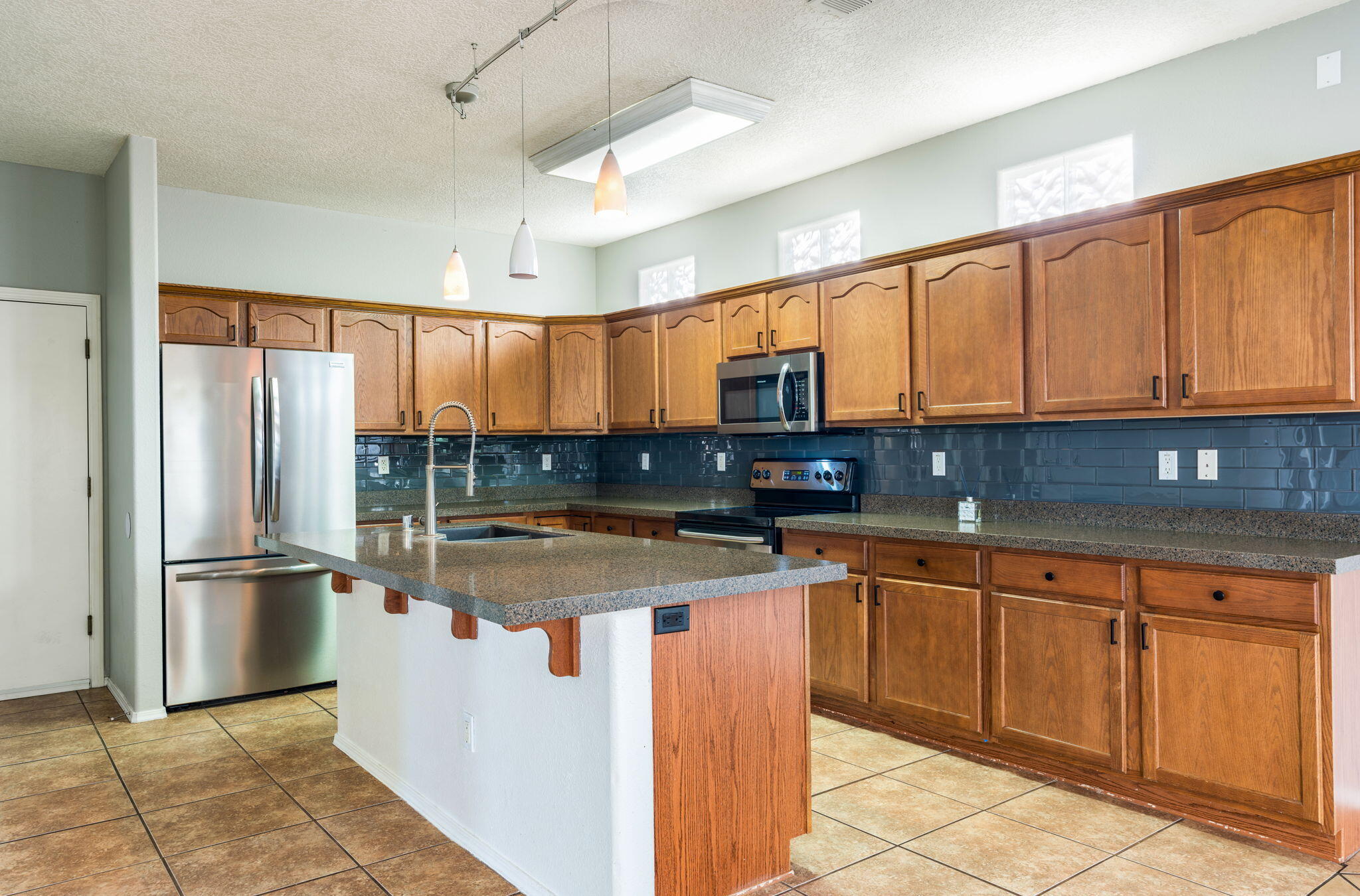 9935 Bradford Place NW