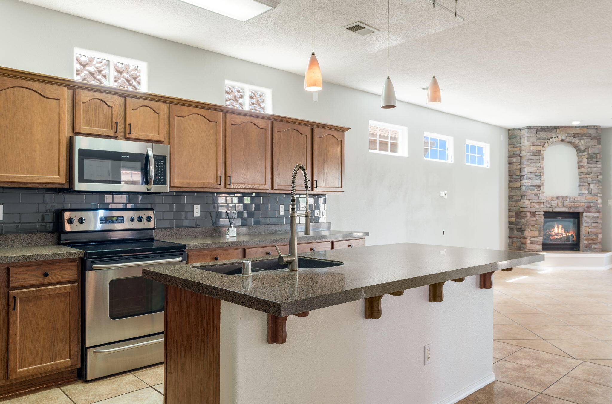 9935 Bradford Place NW