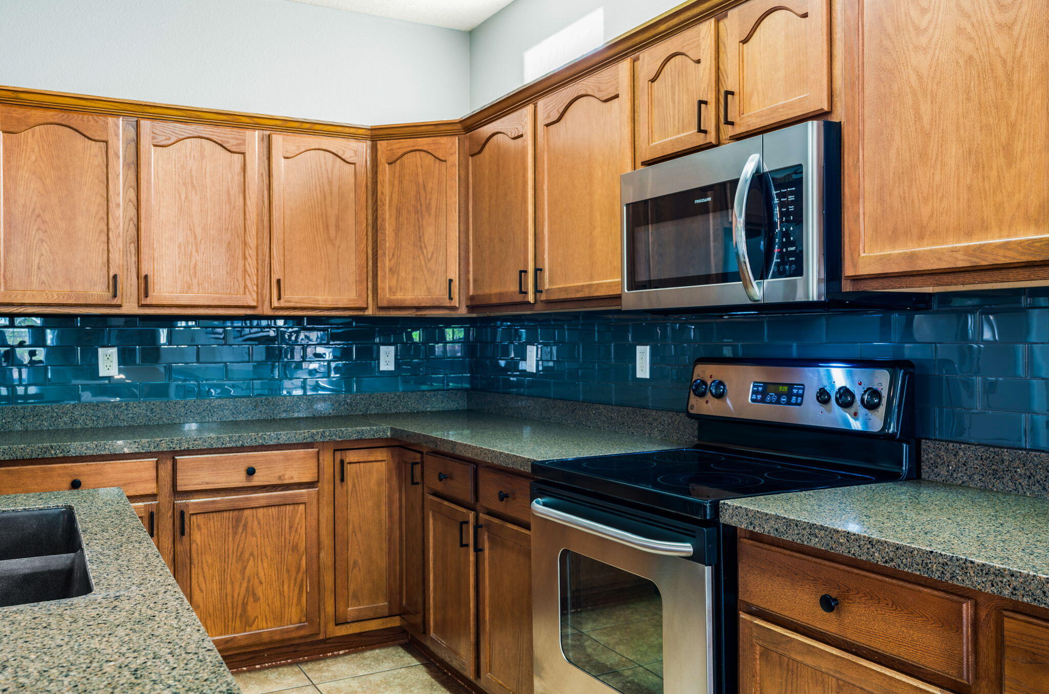 9935 Bradford Place NW