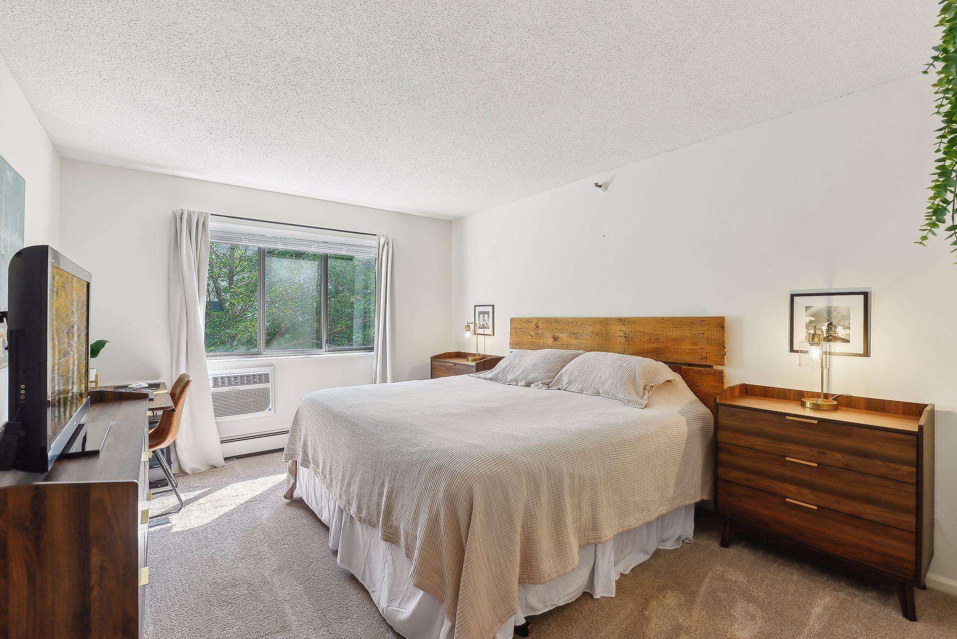 7609 Edinborough Way Unit: 4313