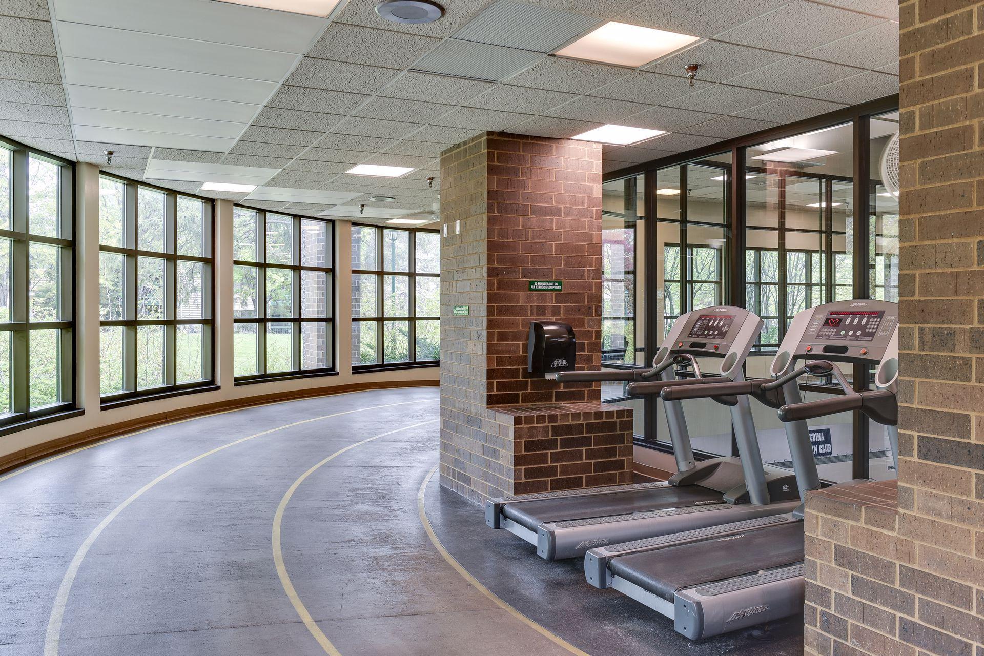 7609 Edinborough Way Unit: 4313