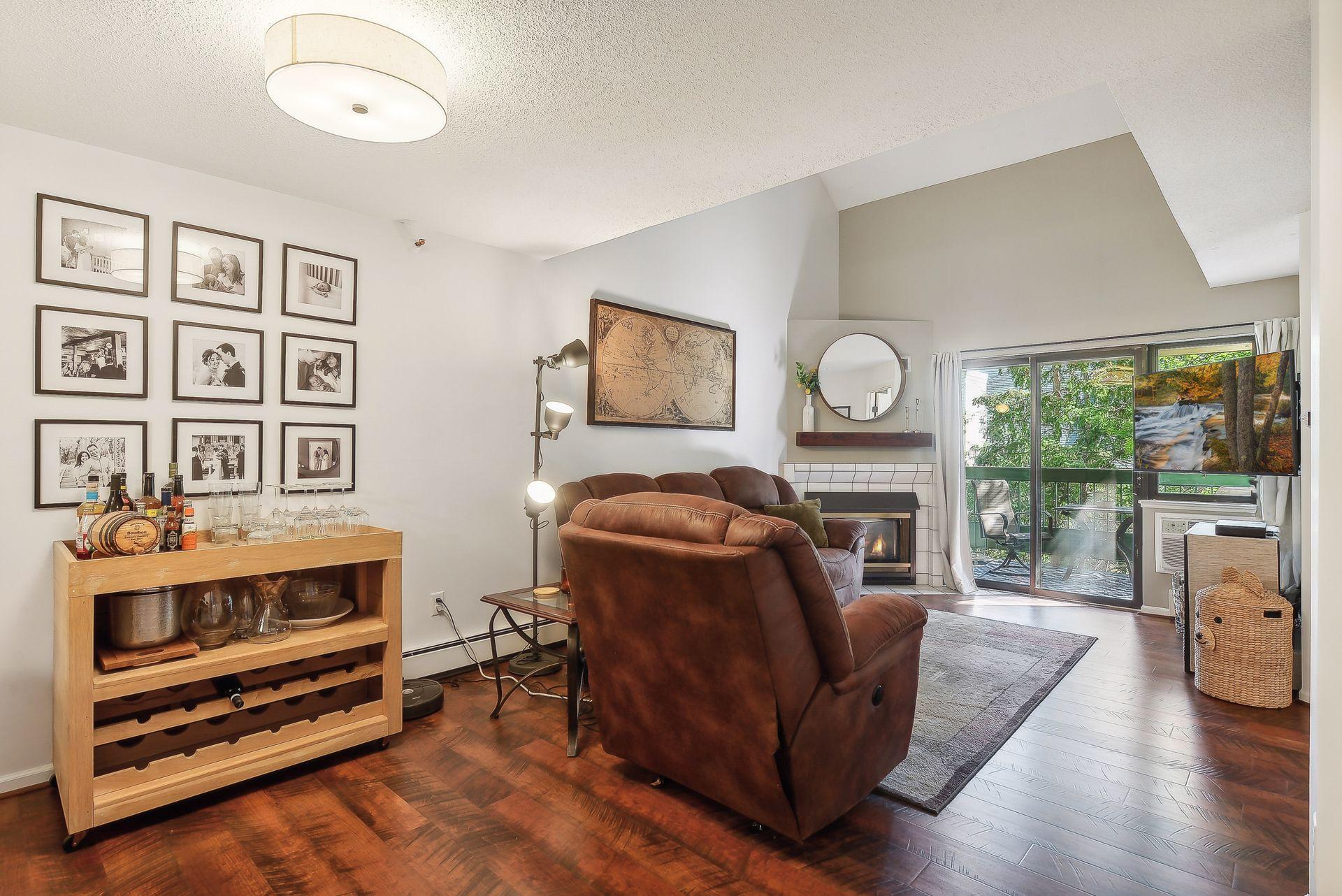 7609 Edinborough Way Unit: 4313