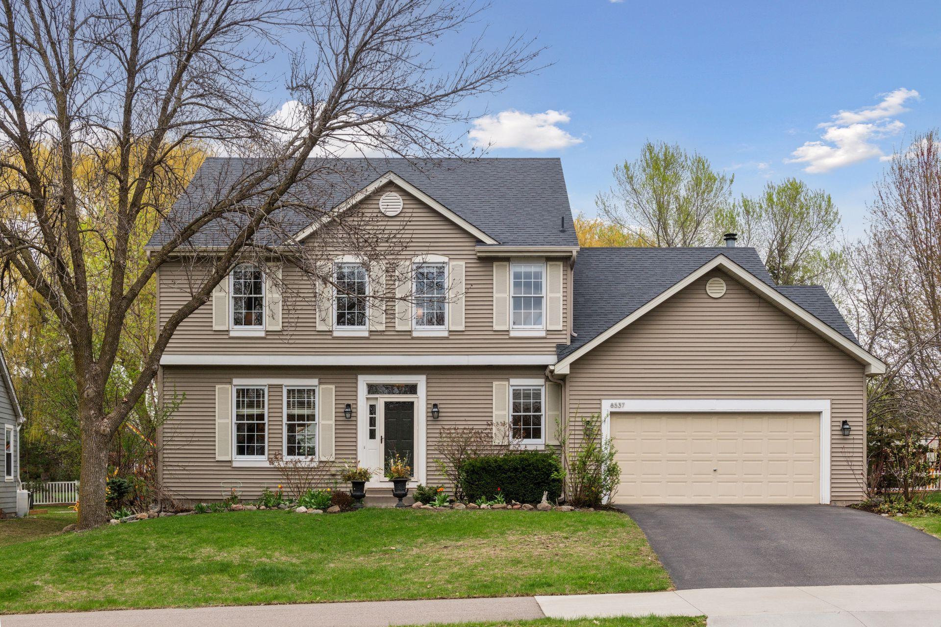 8537 Braxton Drive