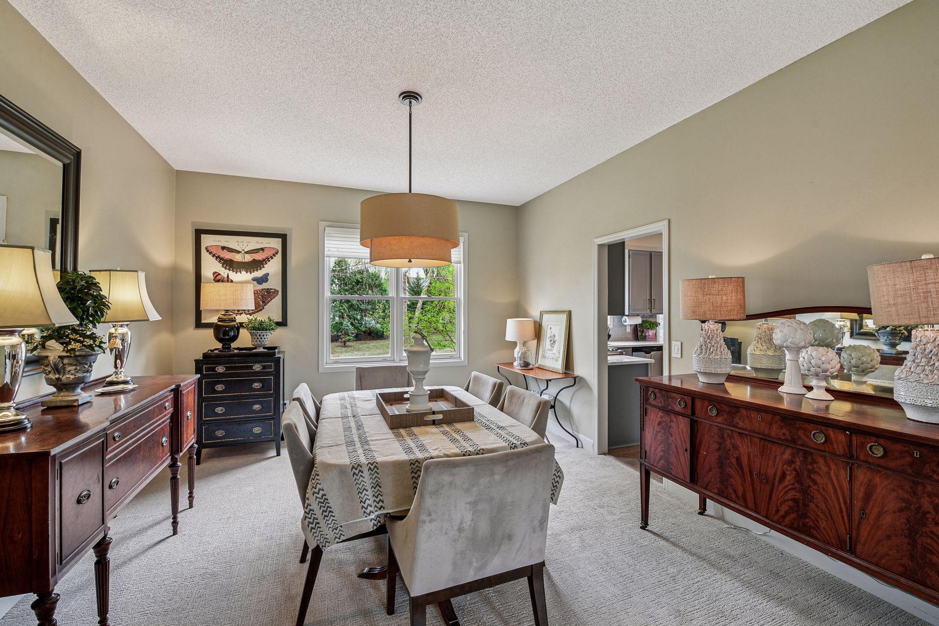8537 Braxton Drive