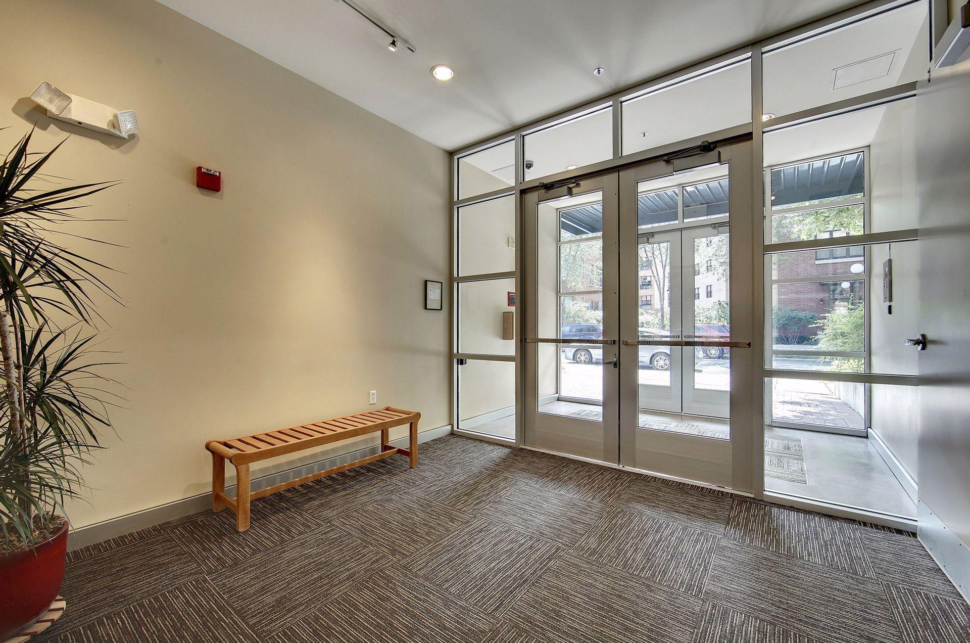 209 8th Street E Unit: 113