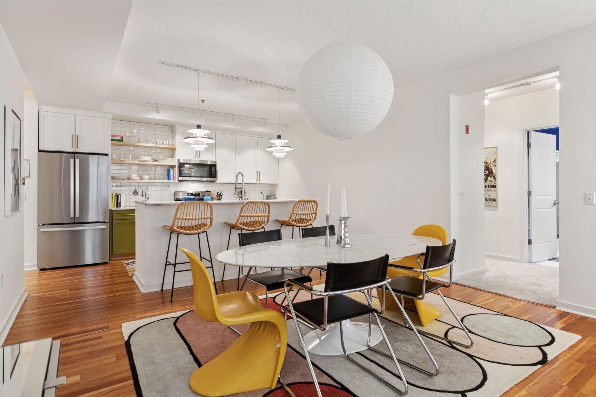 209 8th Street E Unit: 113