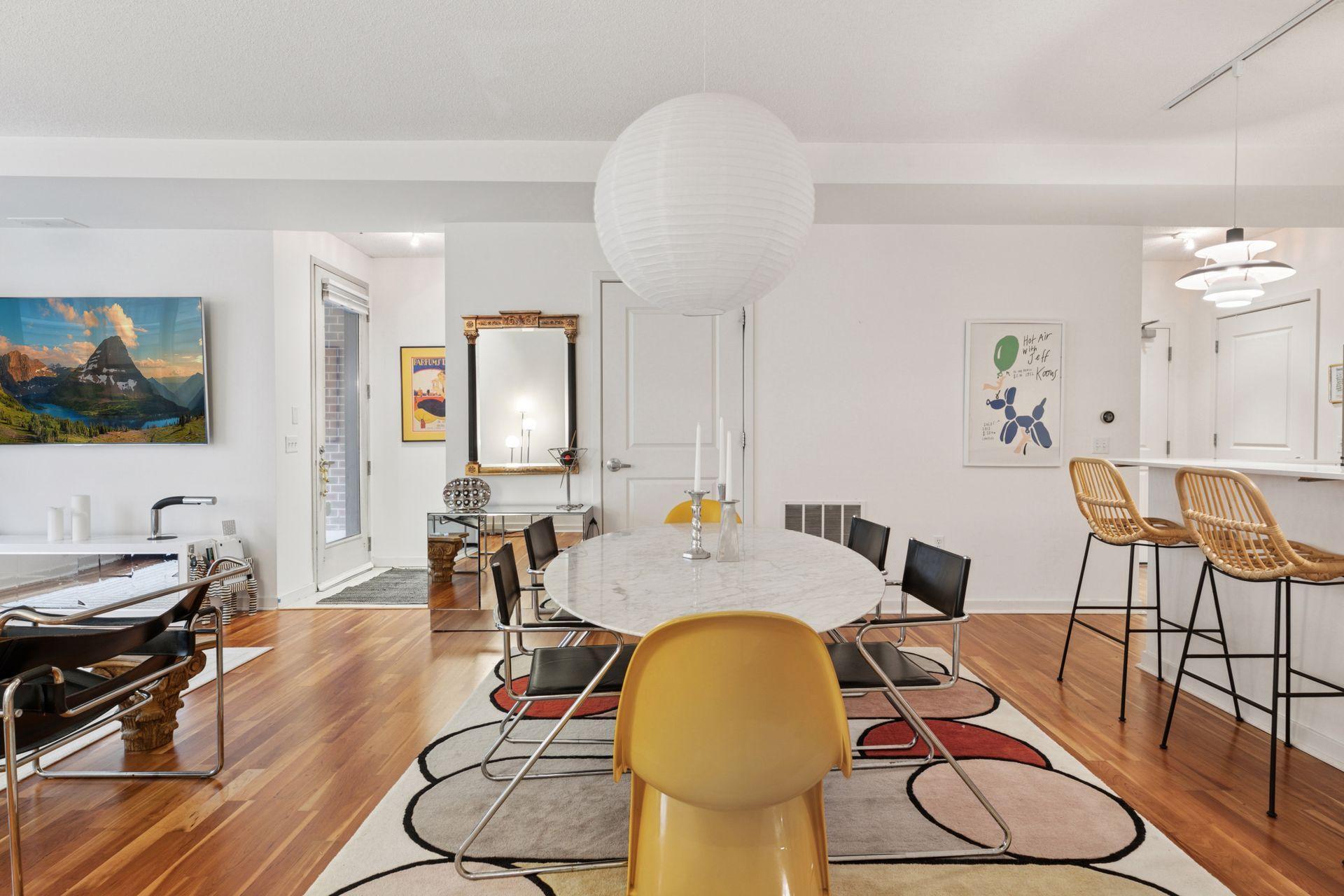 209 8th Street E Unit: 113