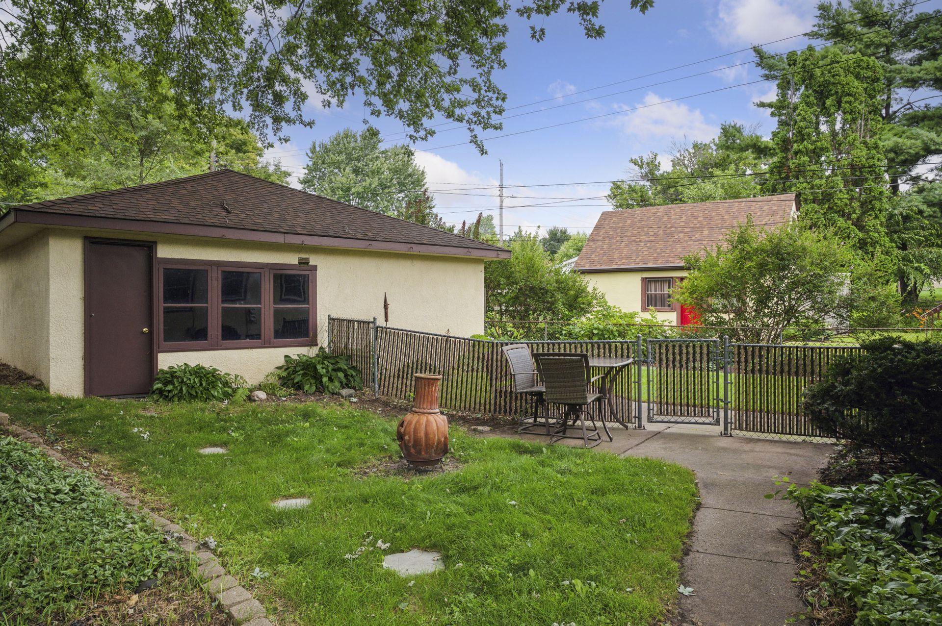 3544 Spain Place