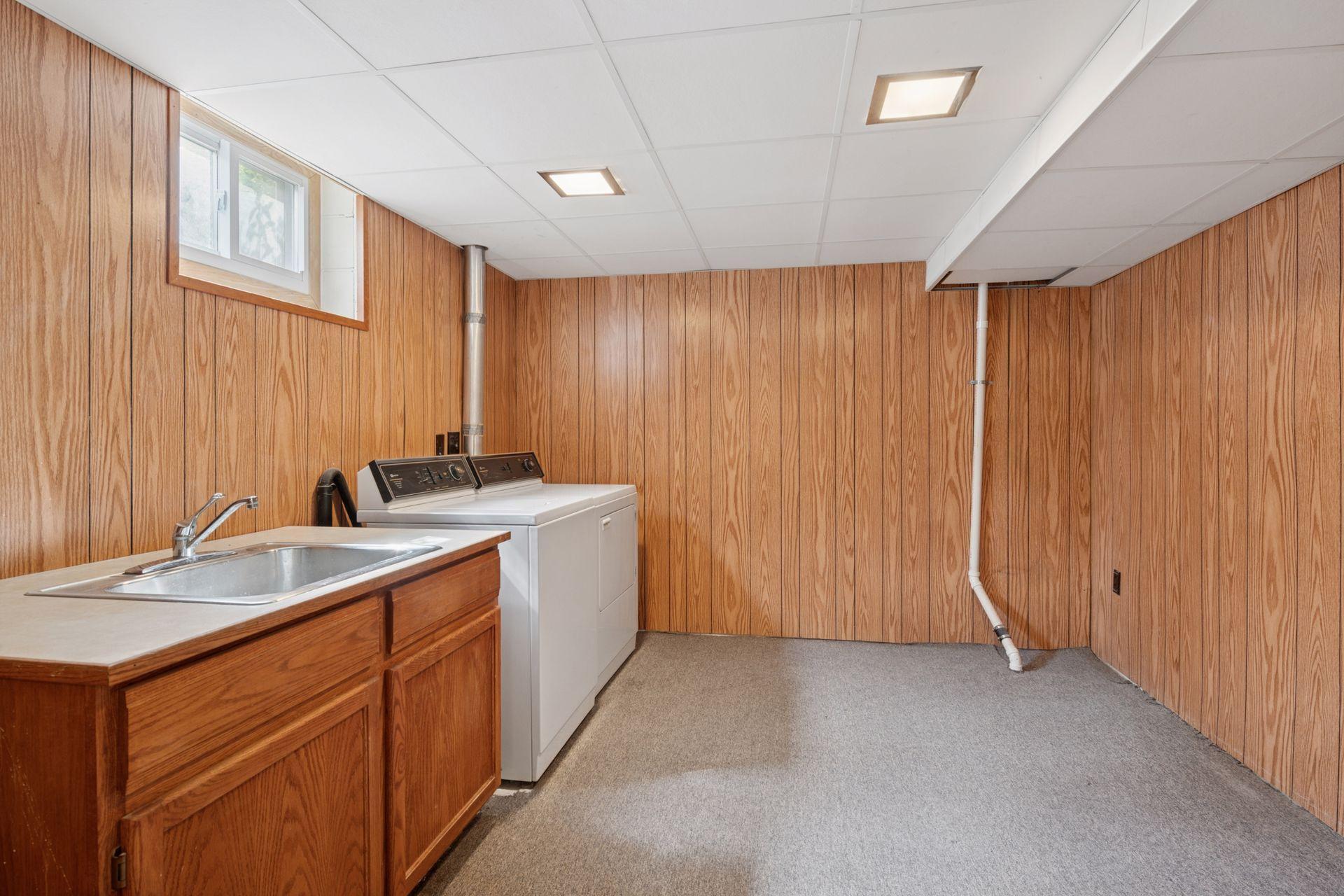 10117 Irwin Road