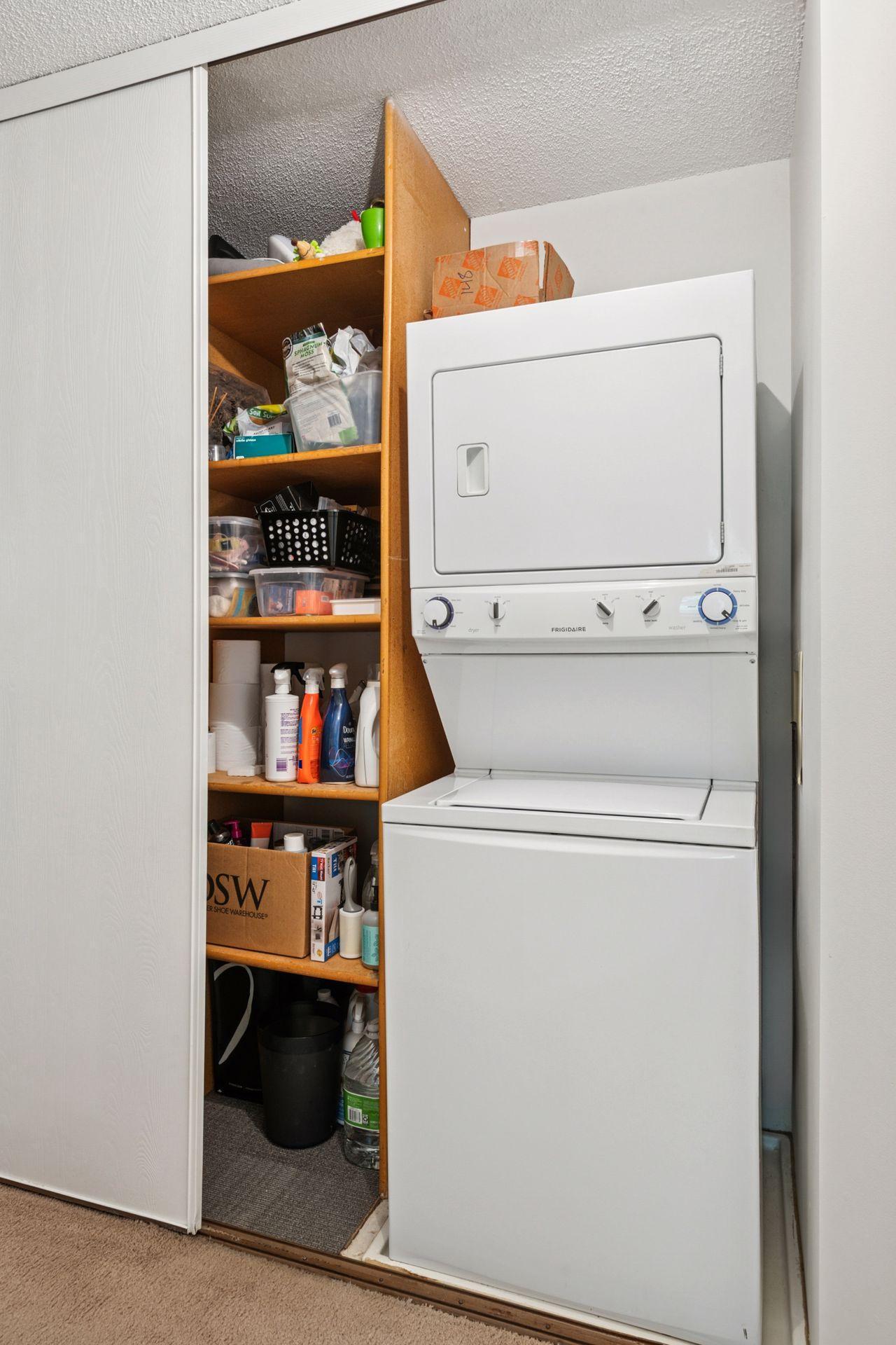 7501 W 101st Street Unit: 305