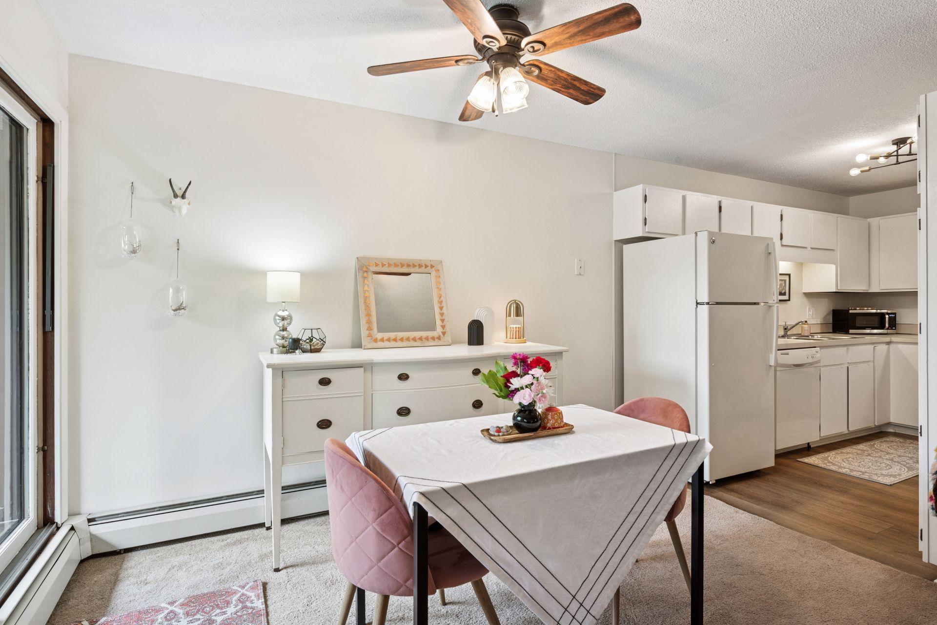 7501 W 101st Street Unit: 305