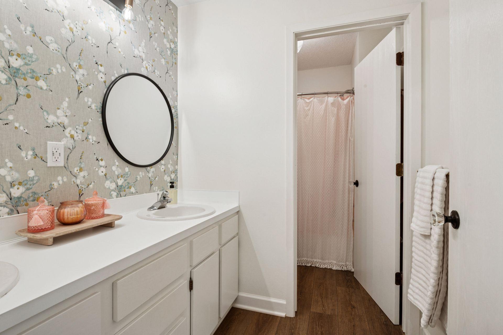 7501 W 101st Street Unit: 305