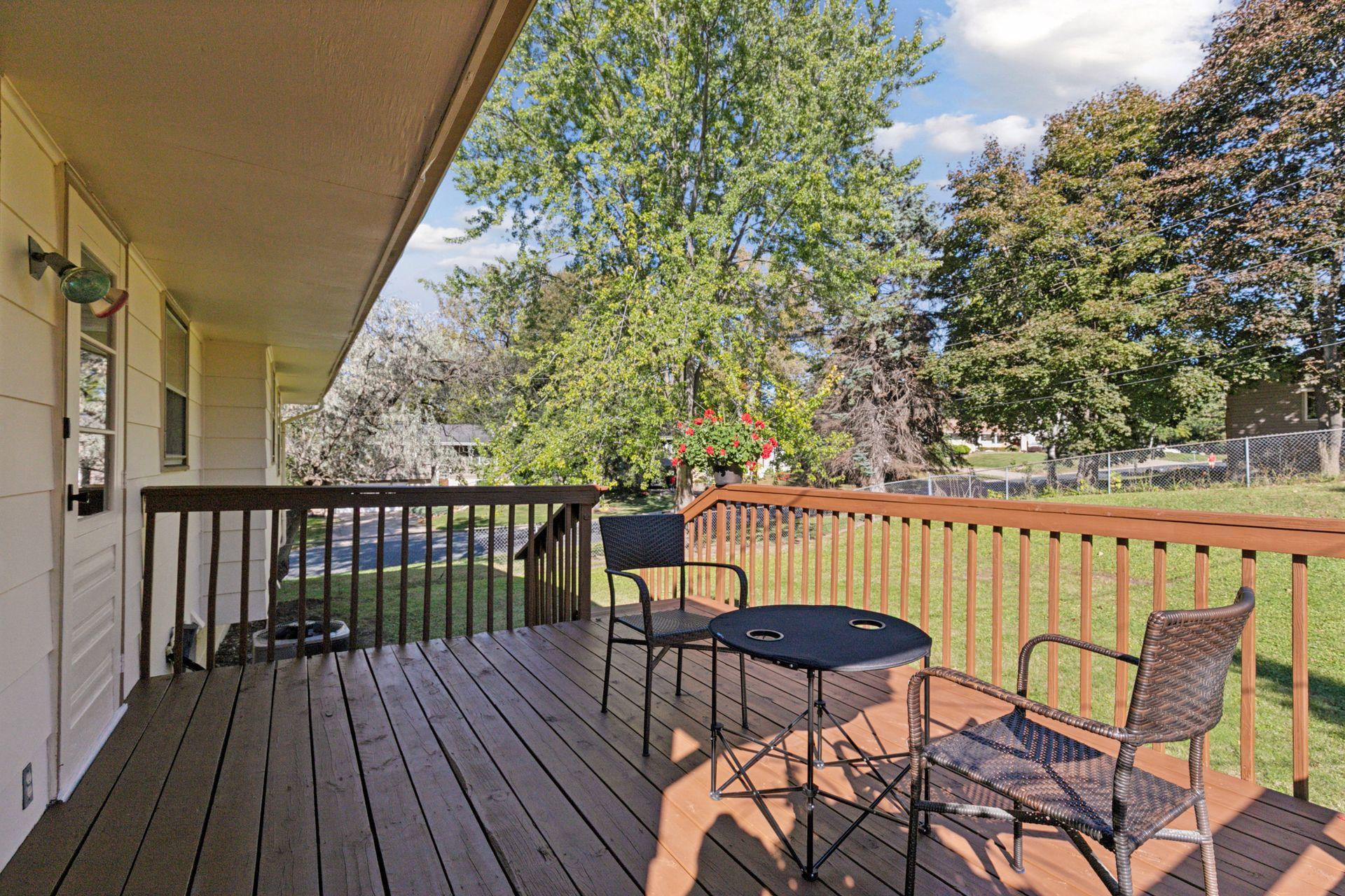 4424 Decatur Avenue N