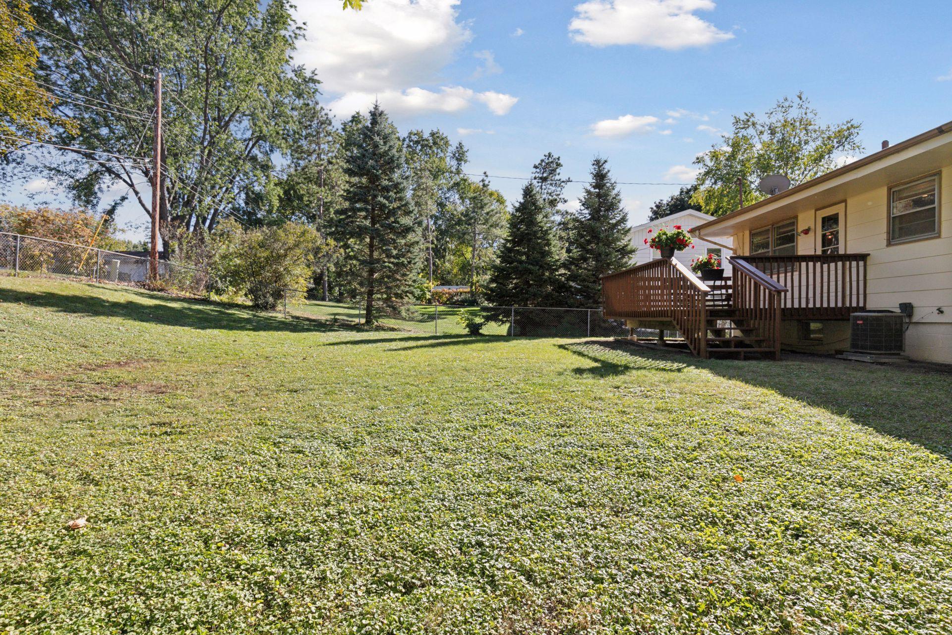 4424 Decatur Avenue N