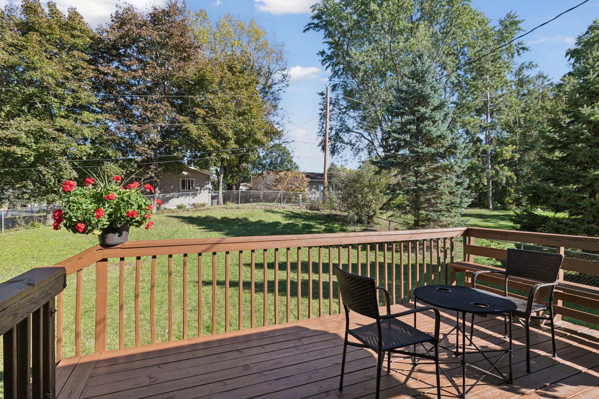 4424 Decatur Avenue N