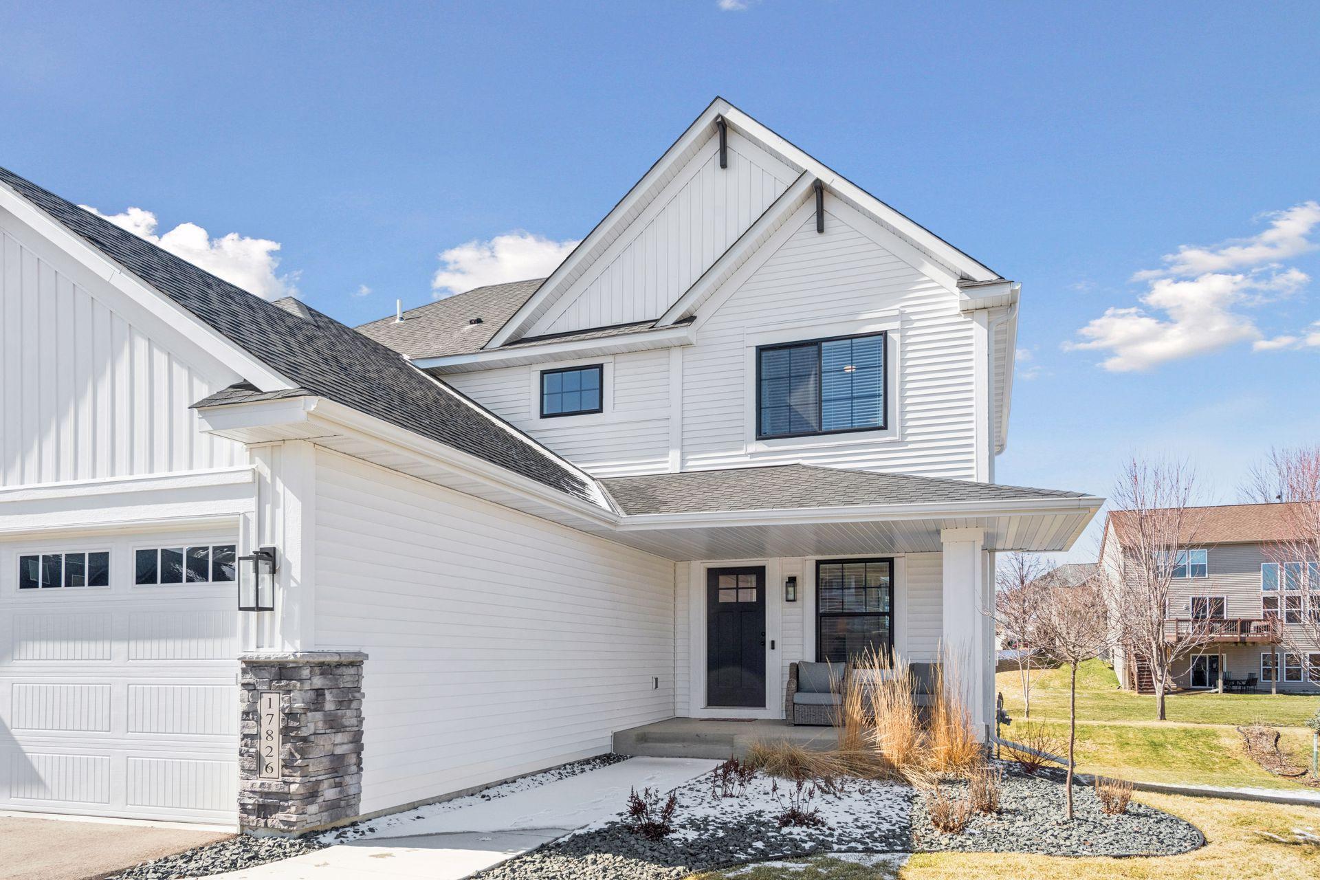 17826 Meadows Way SE