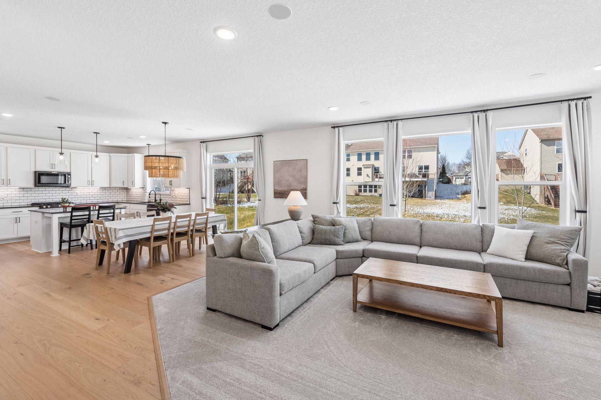 17826 Meadows Way SE