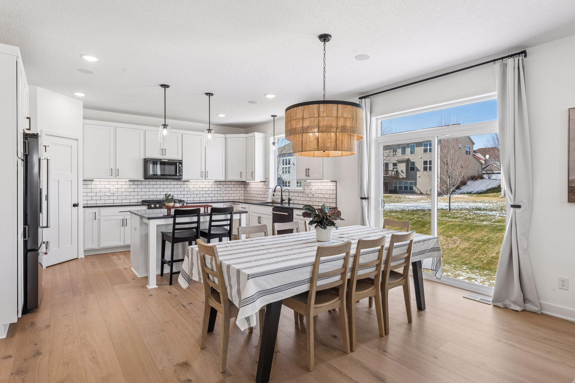 17826 Meadows Way SE