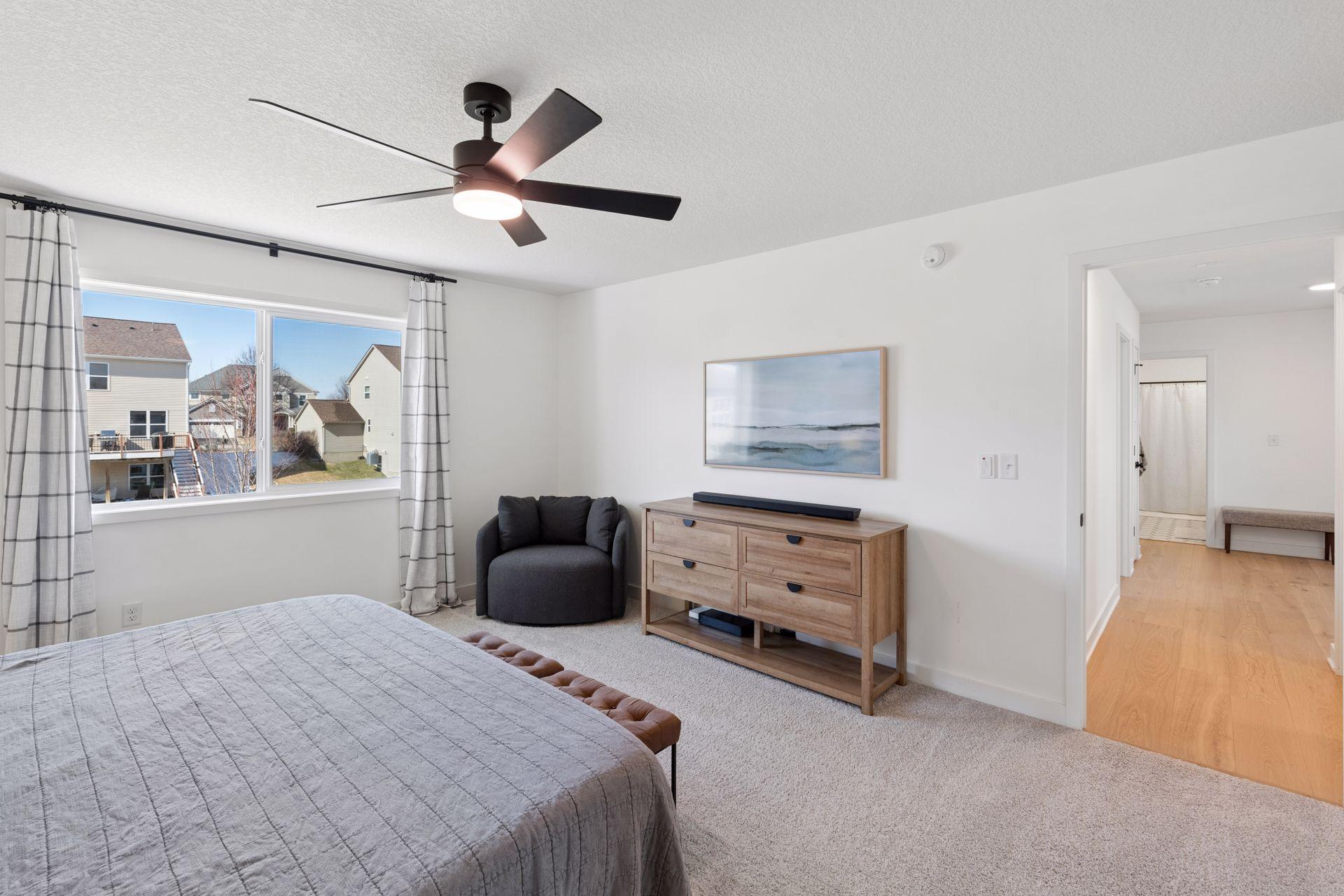 17826 Meadows Way SE