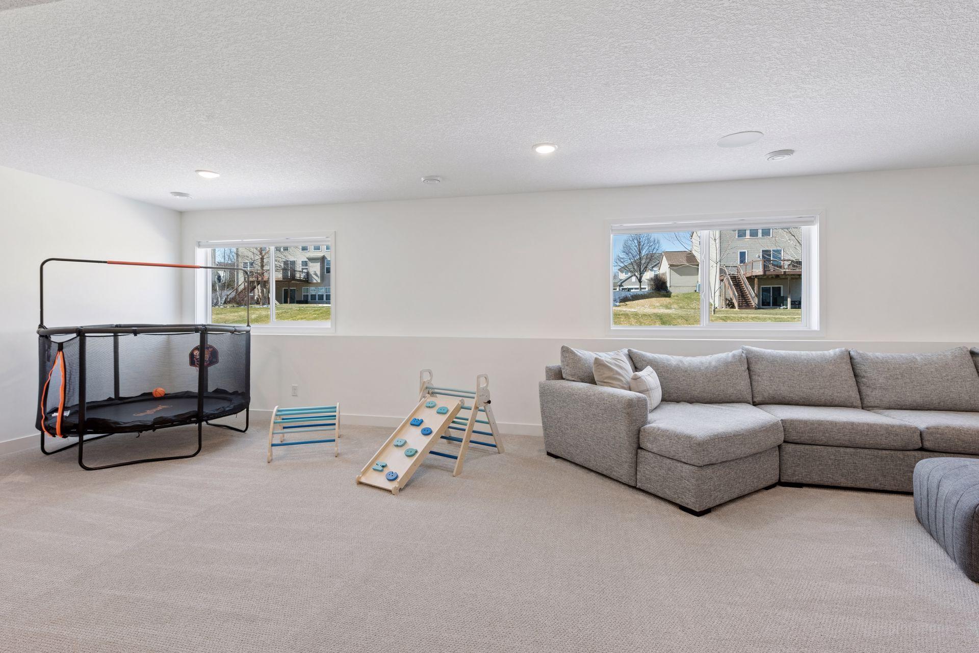 17826 Meadows Way SE