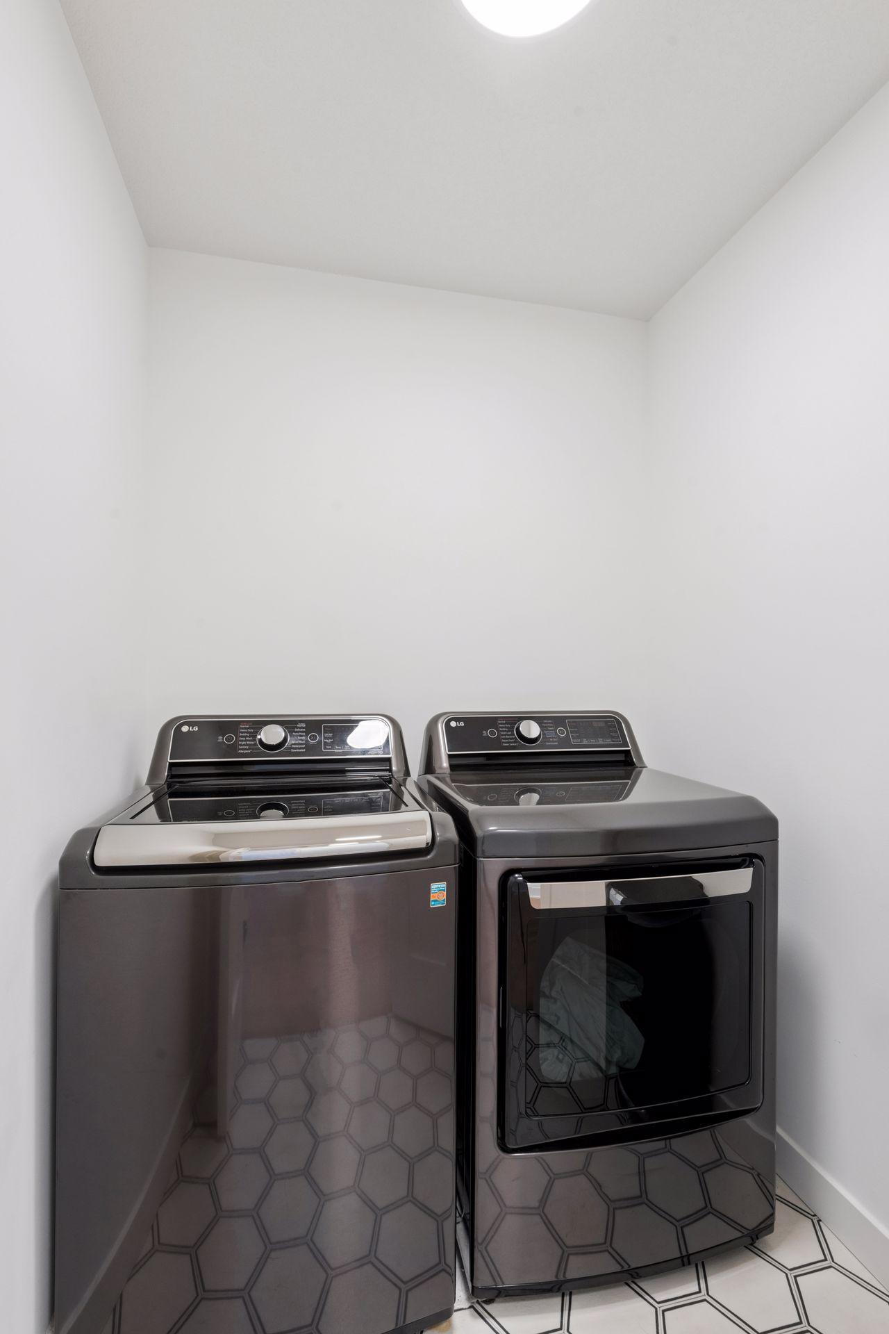 17826 Meadows Way SE