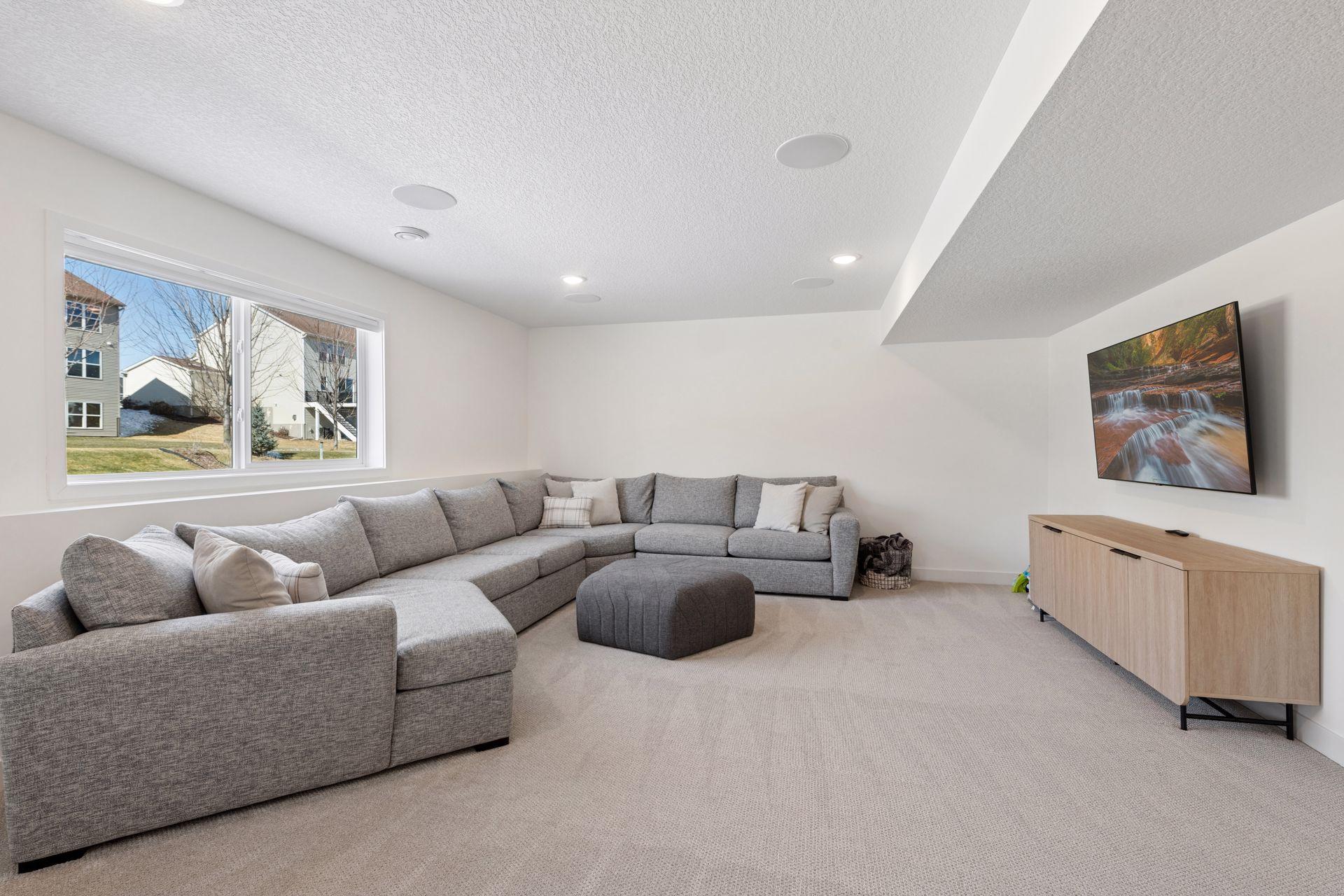 17826 Meadows Way SE