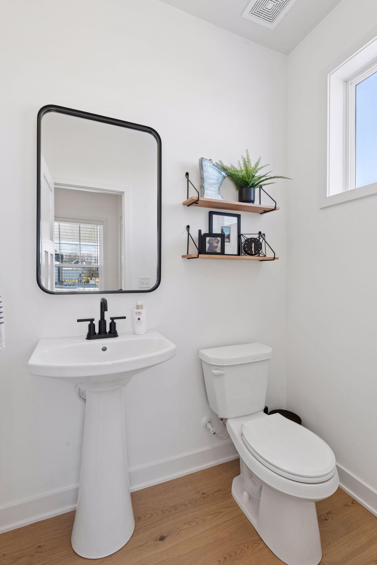 17826 Meadows Way SE