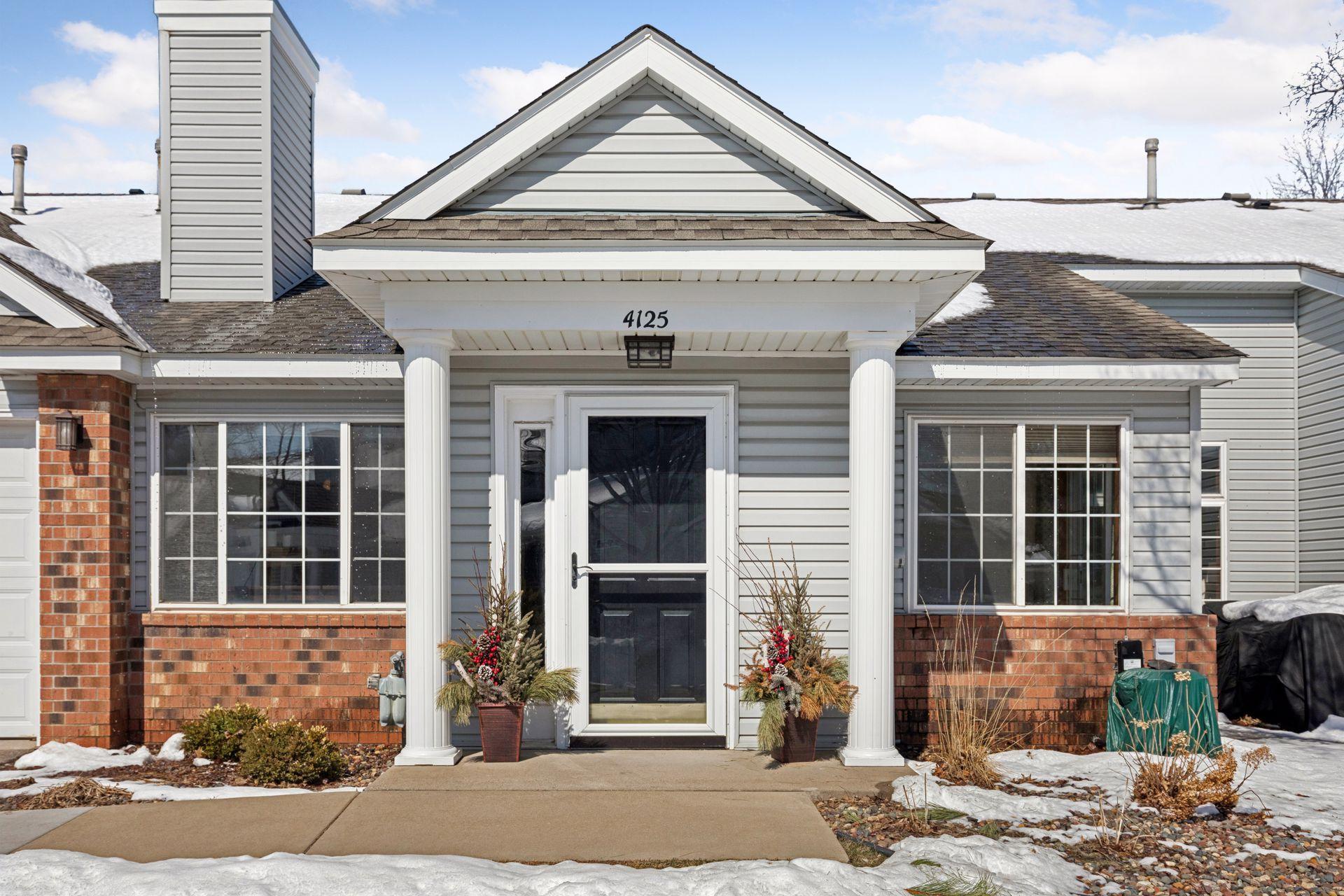 4125 Ruby Lane