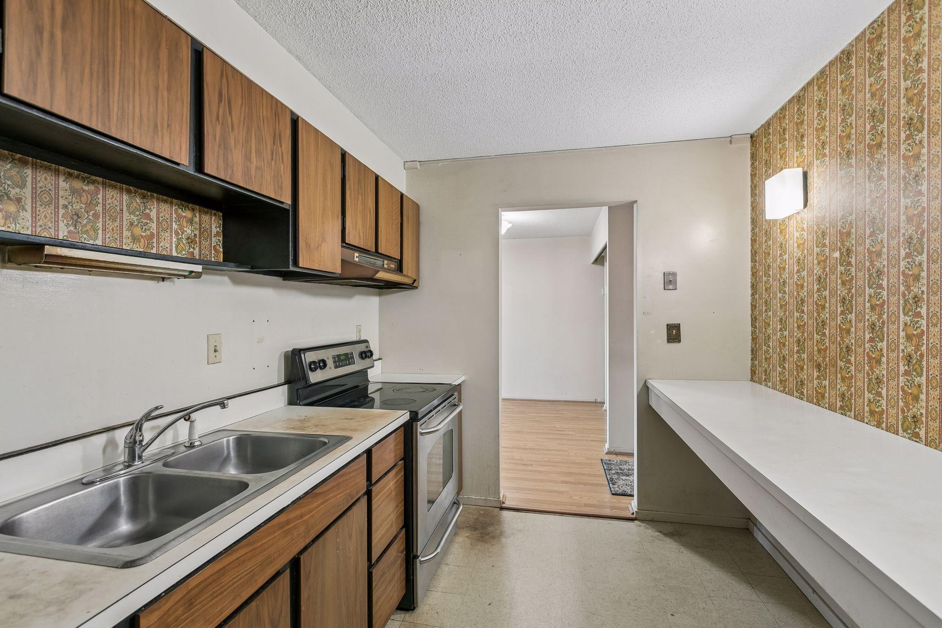 6423 Colony Way Unit: 1B