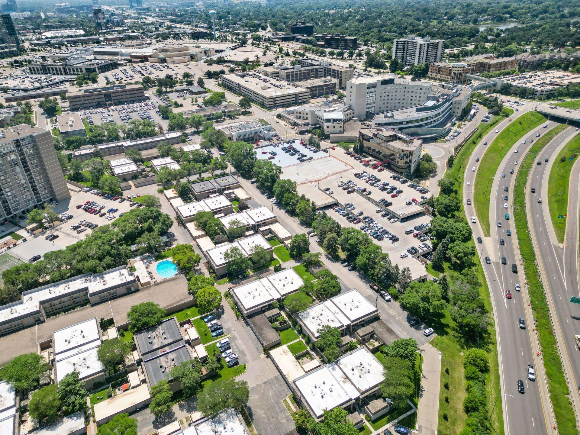 6423 Colony Way Unit: 1B