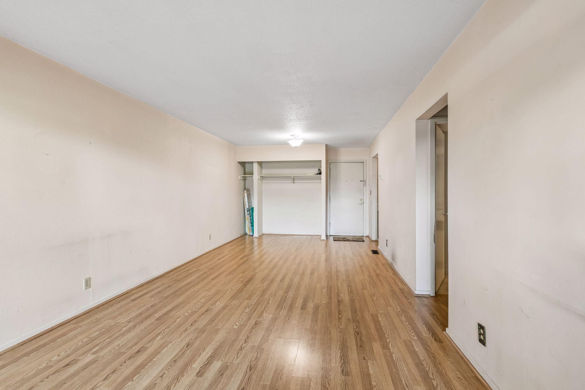 6423 Colony Way Unit: 1B