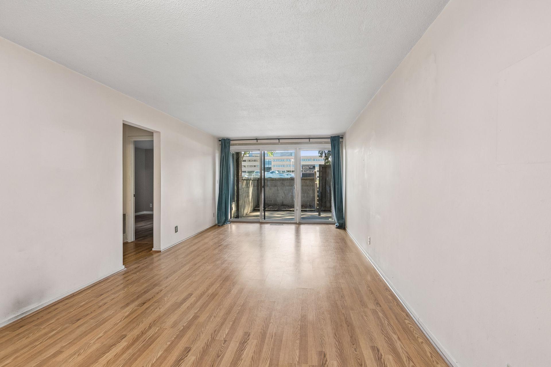 6423 Colony Way Unit: 1B