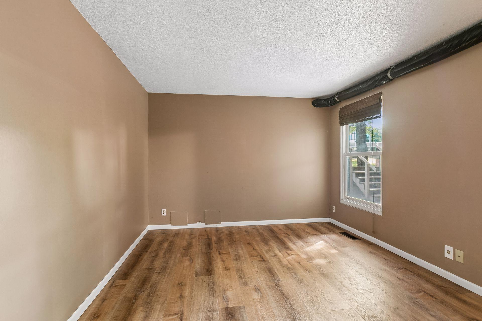 6423 Colony Way Unit: 1B