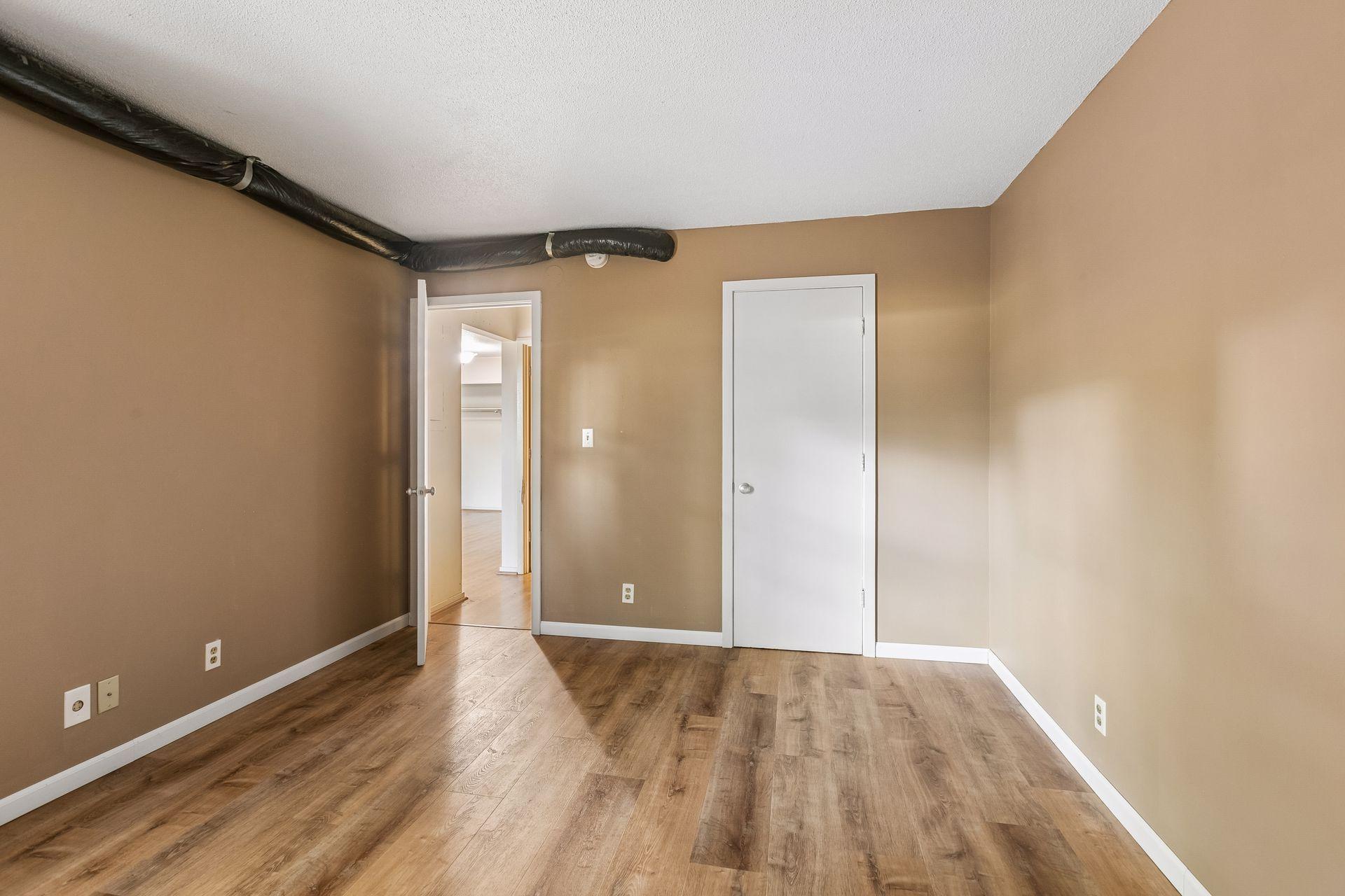 6423 Colony Way Unit: 1B
